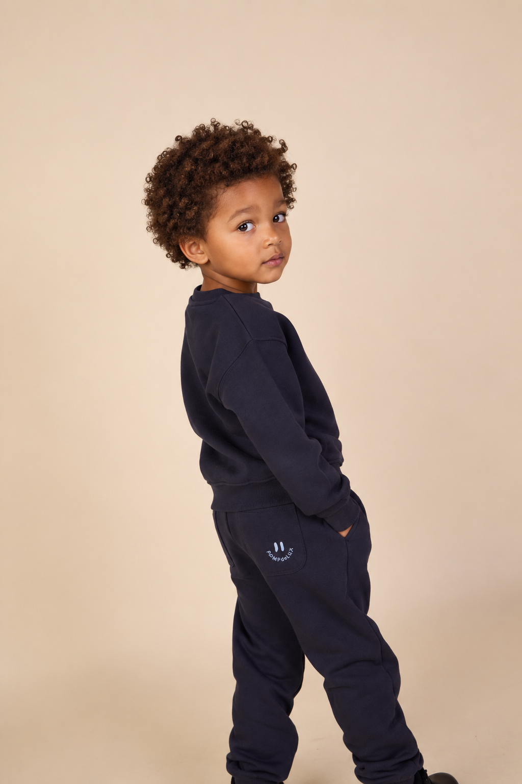 Joggingbukser med smiley broderi Kids - Navy | 101585 Andrew