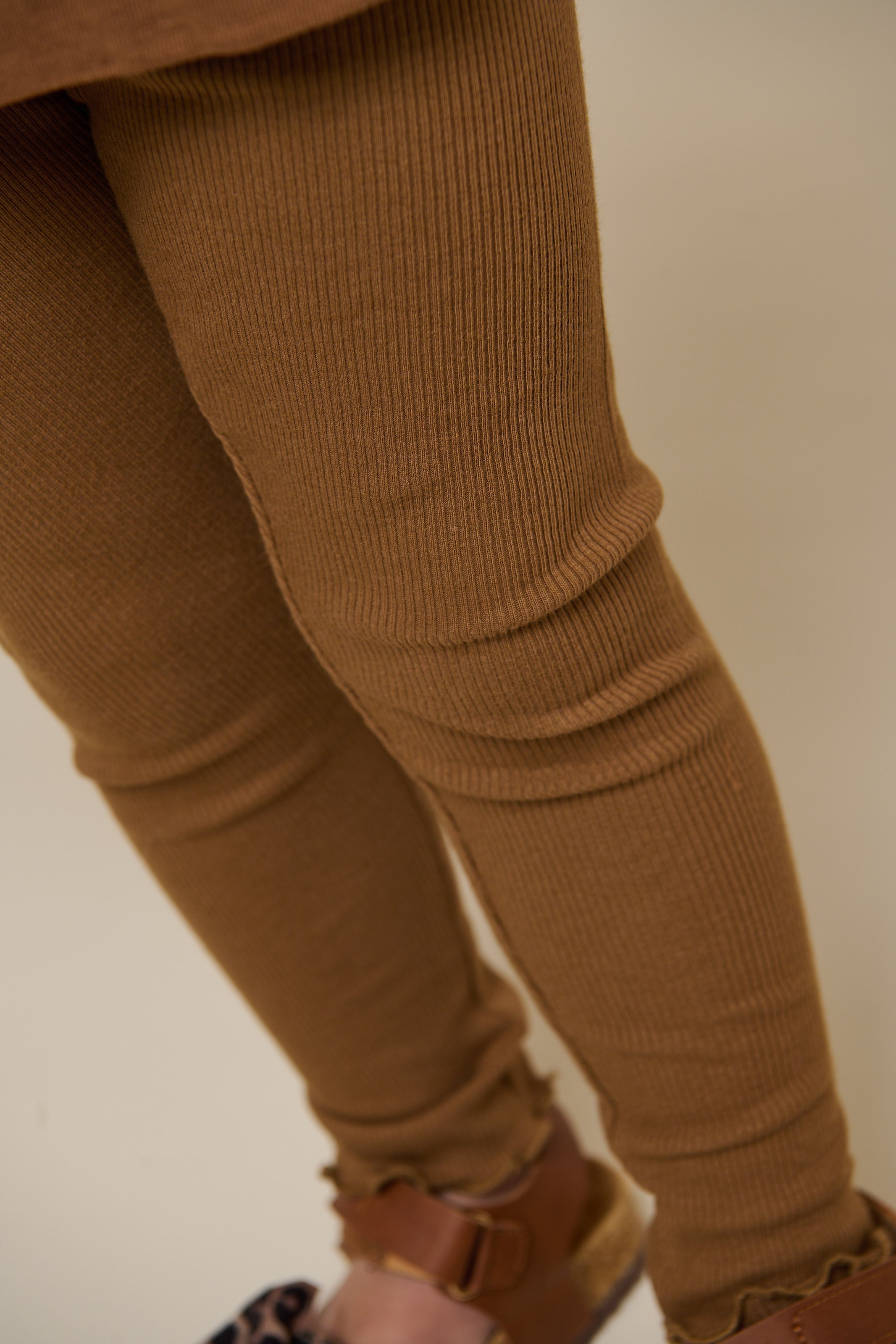 Leggings i modalrib - Kids - Coconut | 101324 Lottie