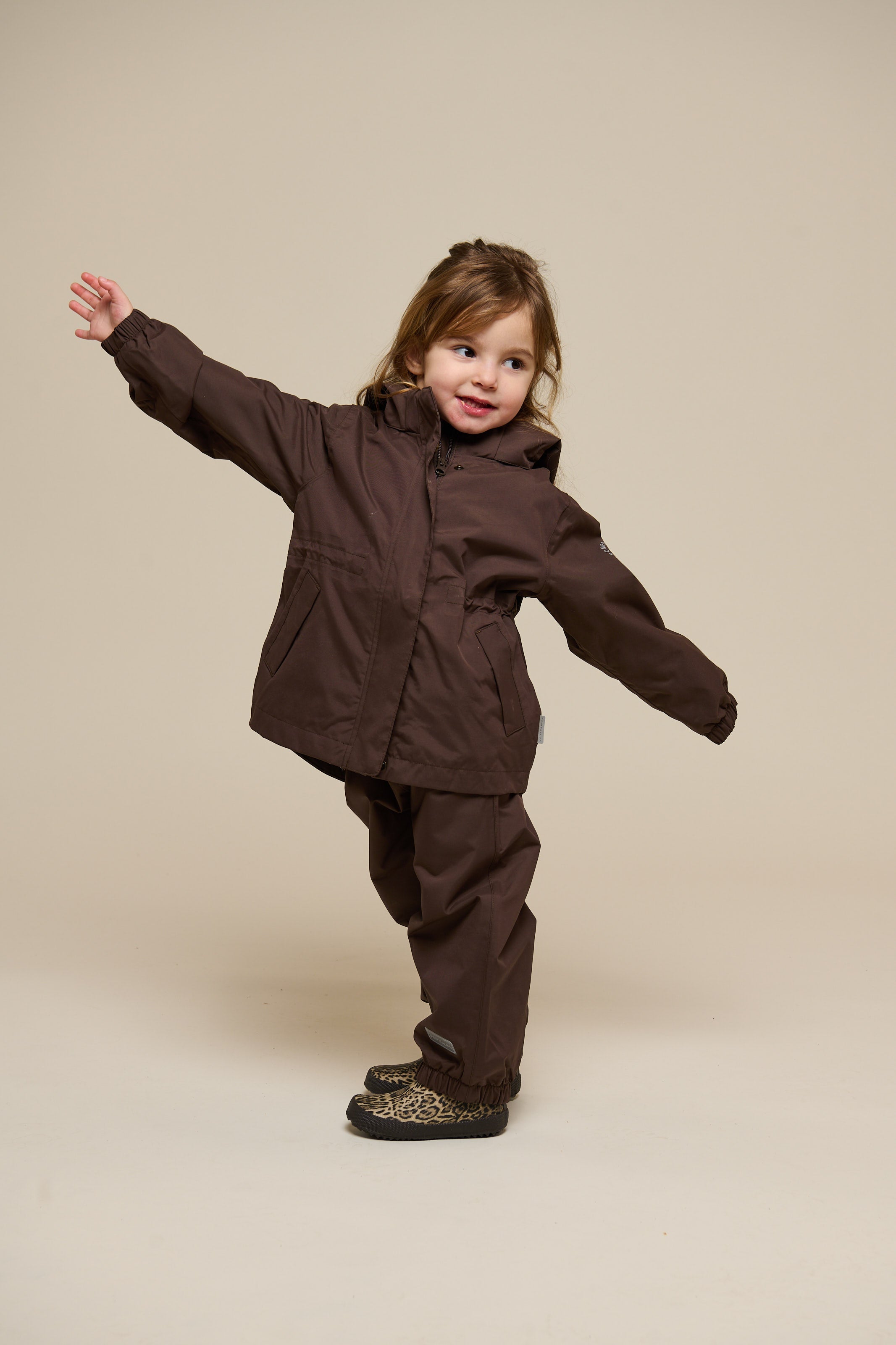 Skaljakke med snøre - Kids - Chocolate | 100497 Lucy