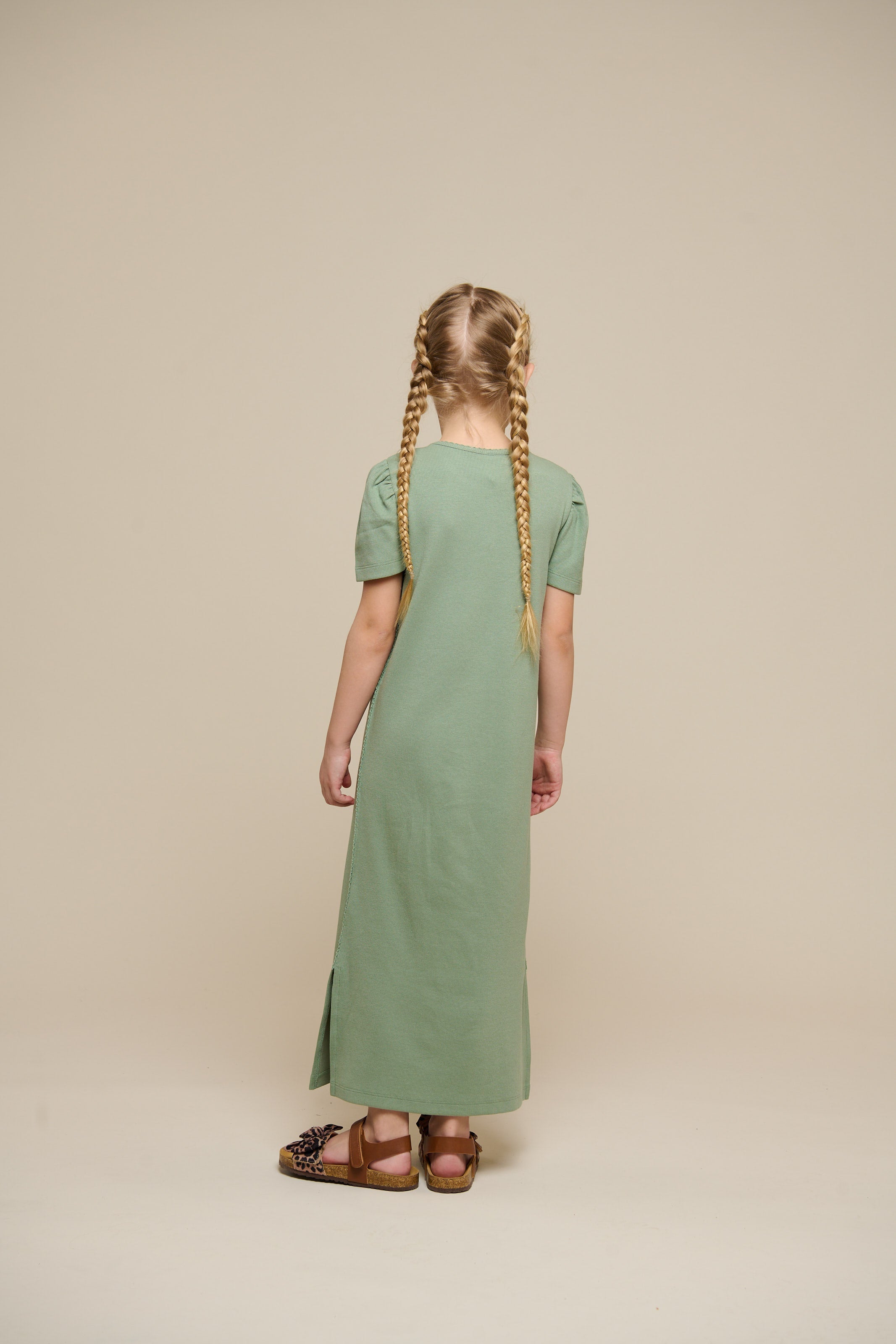 Lang T-shirt-kjole i modalrib - Tween - Dusty Green | 101295 Lottie