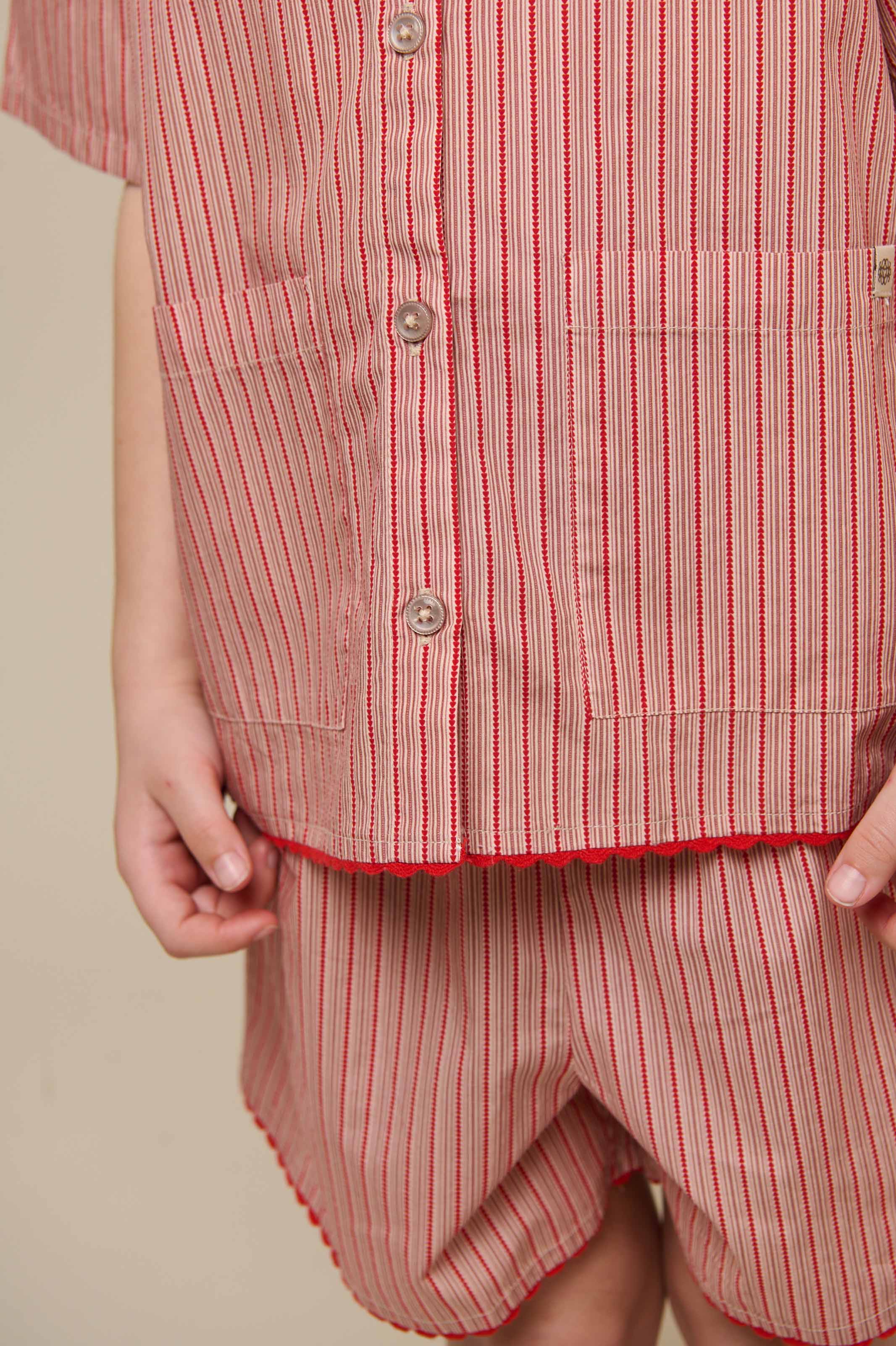 Stribet poplin sæt med skjorte og shorts - Tween - Old Rose/Cherry Red | 100947 Olivia