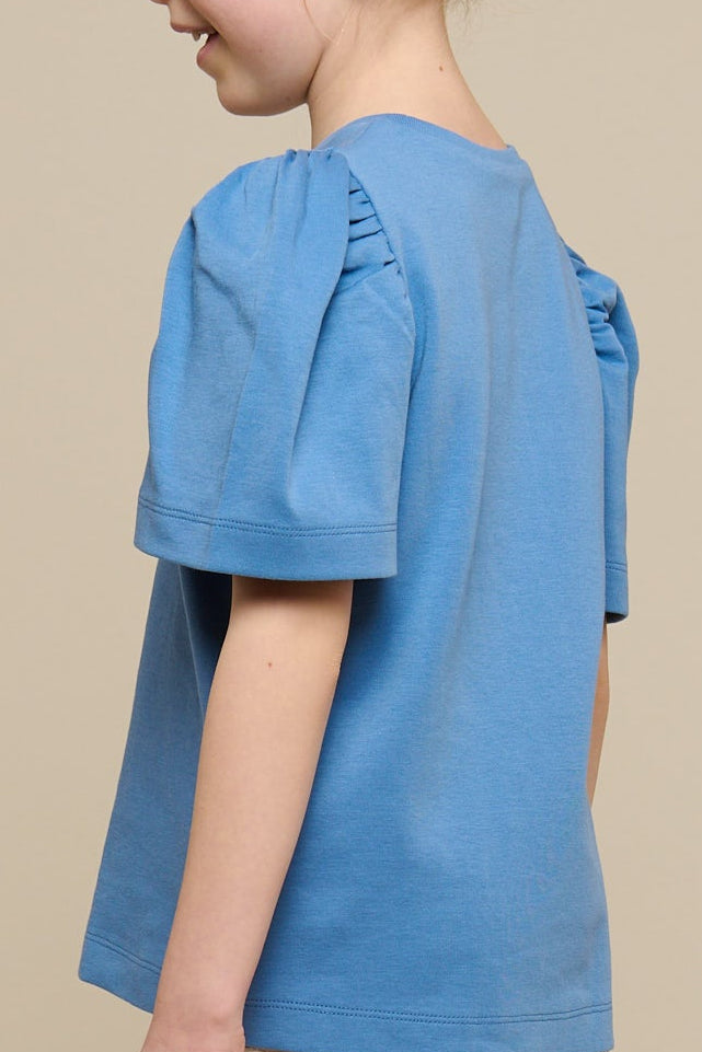 T-shirt med broderi - Tween - Dusty Blue | 101238 Amanda