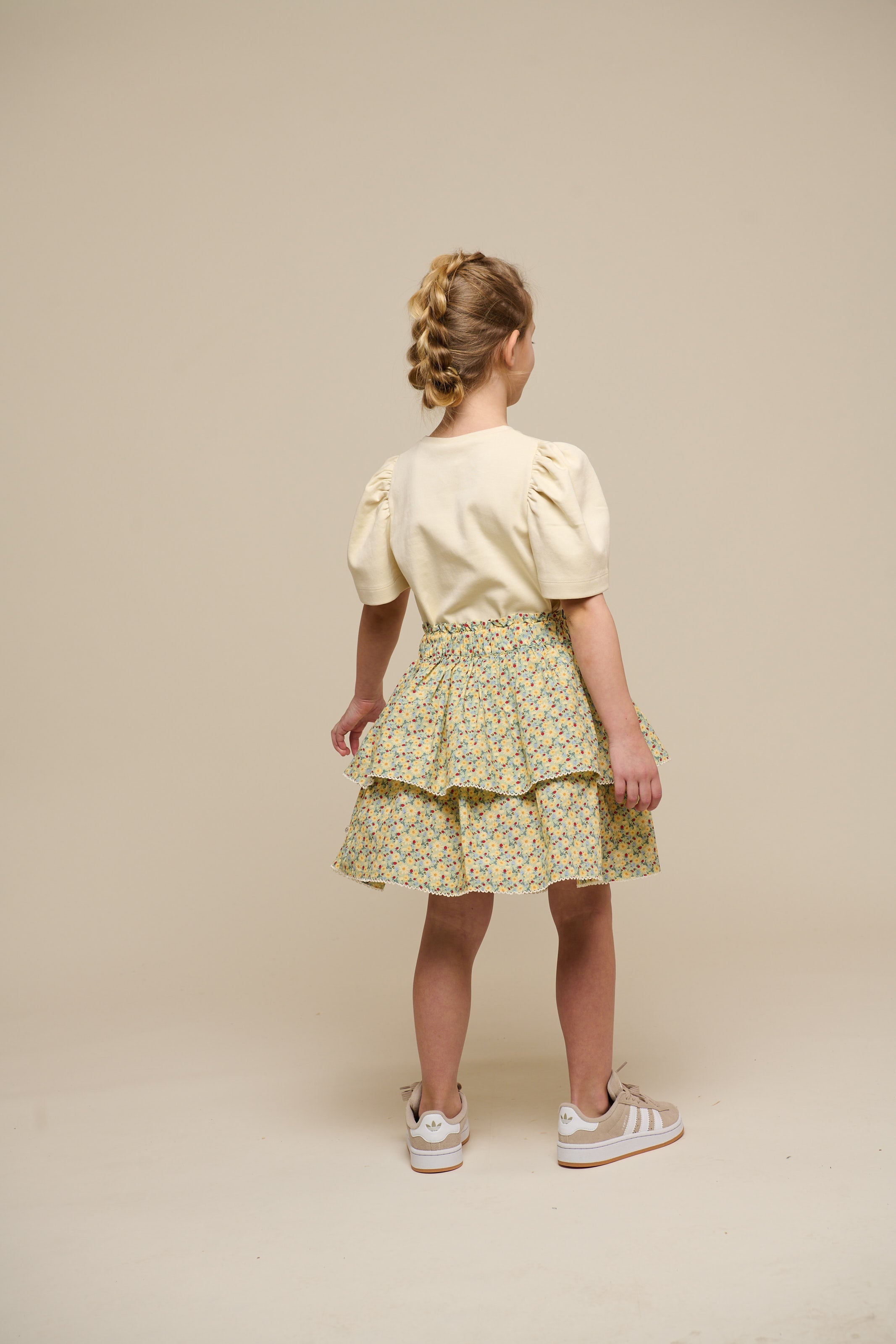 T-shirt med broderi - Tween - Offwhite | 101236 Amanda