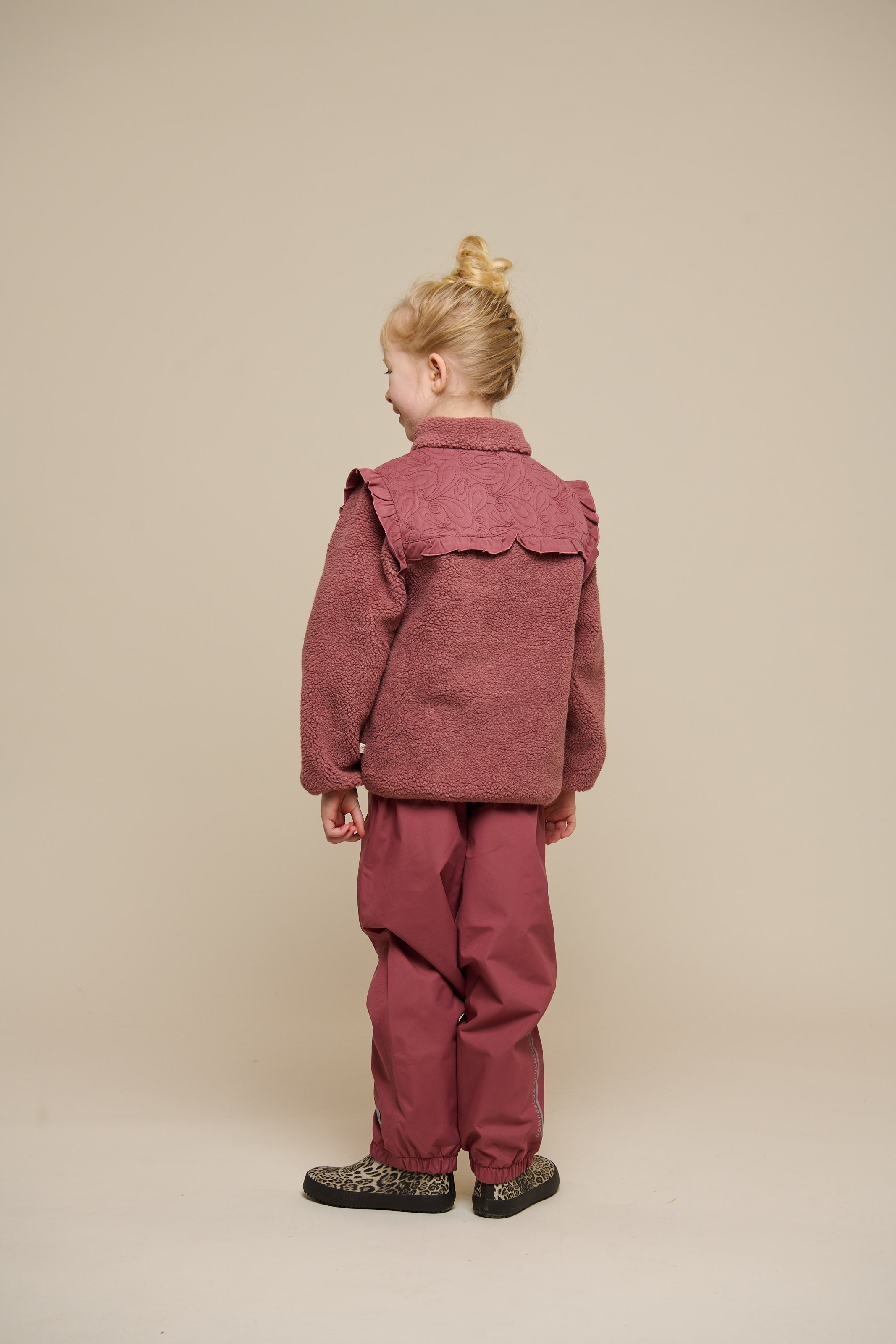 Teddyjakke med lynlås og flæser - Tween - Old Rose | 100637 Madison