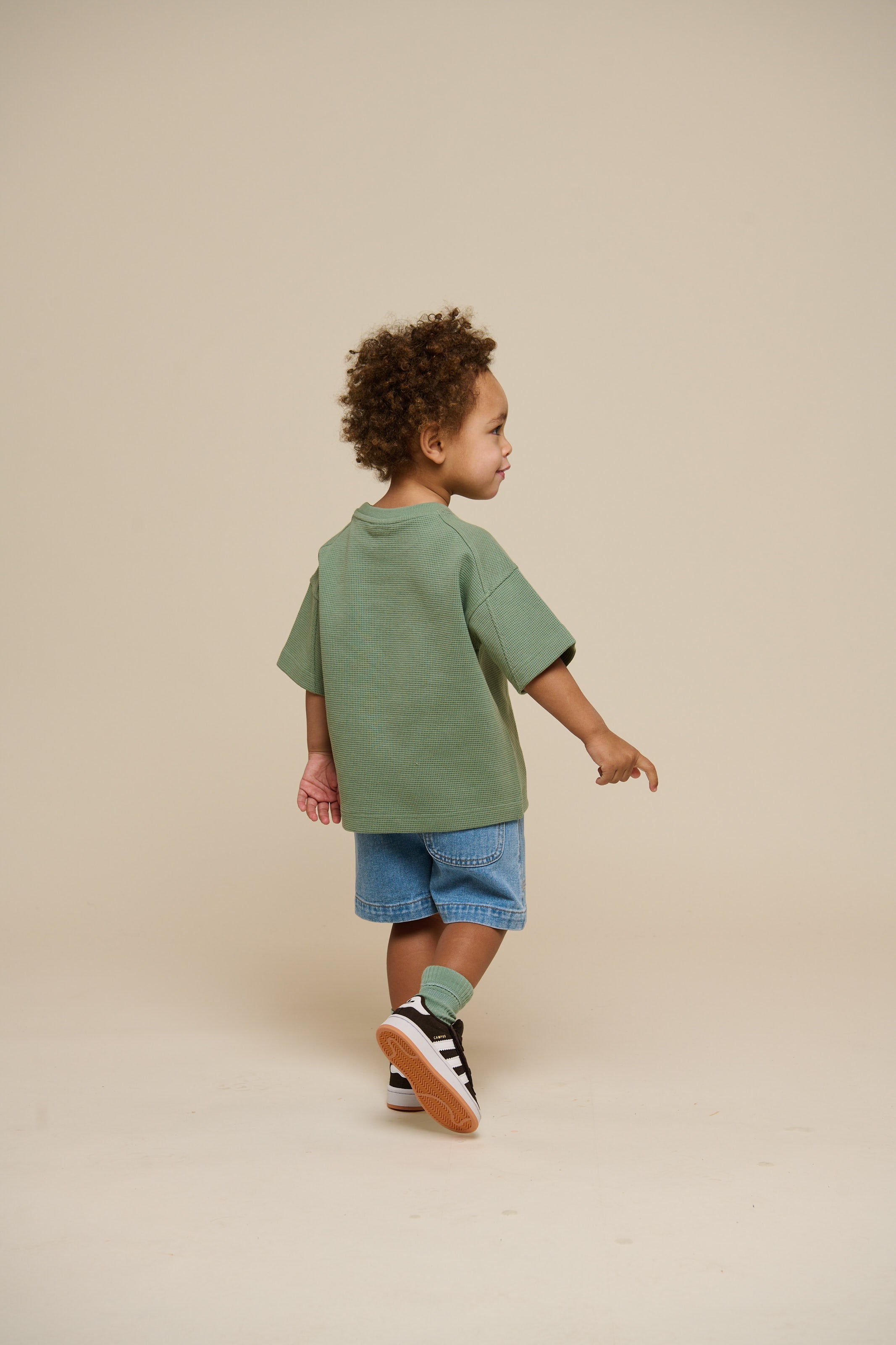 Vaffelstrikket T-shirt - Kids - Dusty Green | 101155 Evan