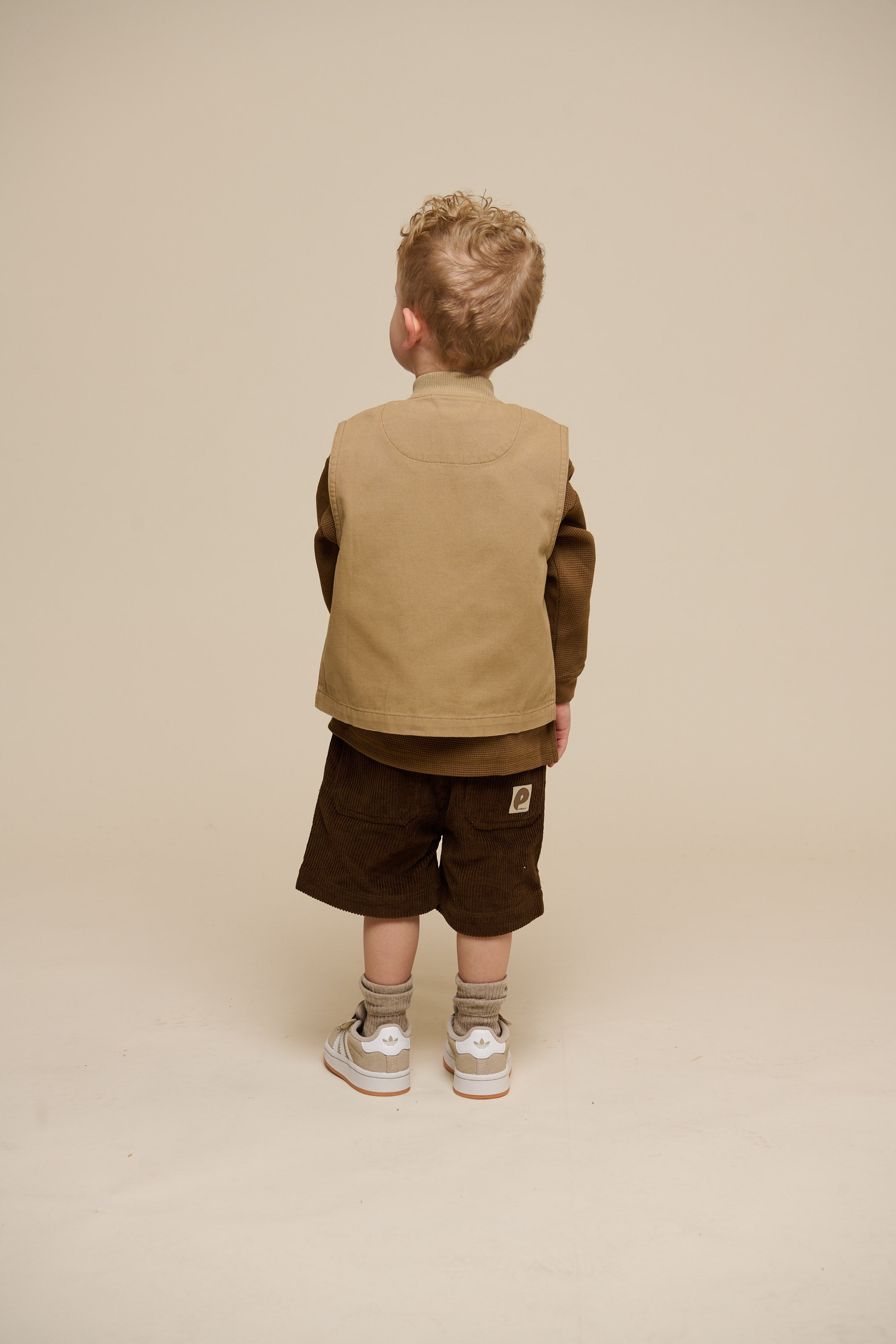 Pull-on fløjlsshorts - Kids - Dark Brown | 101104 Tobias