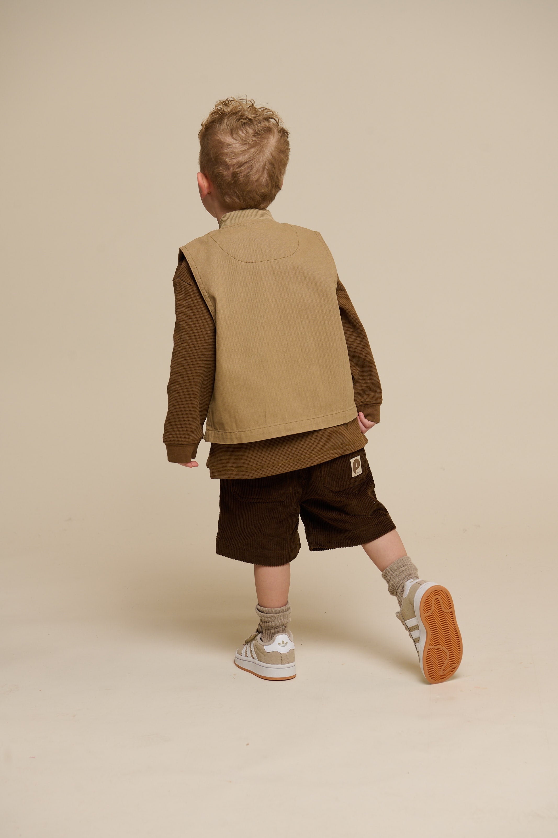 Pull-on fløjlsshorts - Kids - Dark Brown | 101104 Tobias