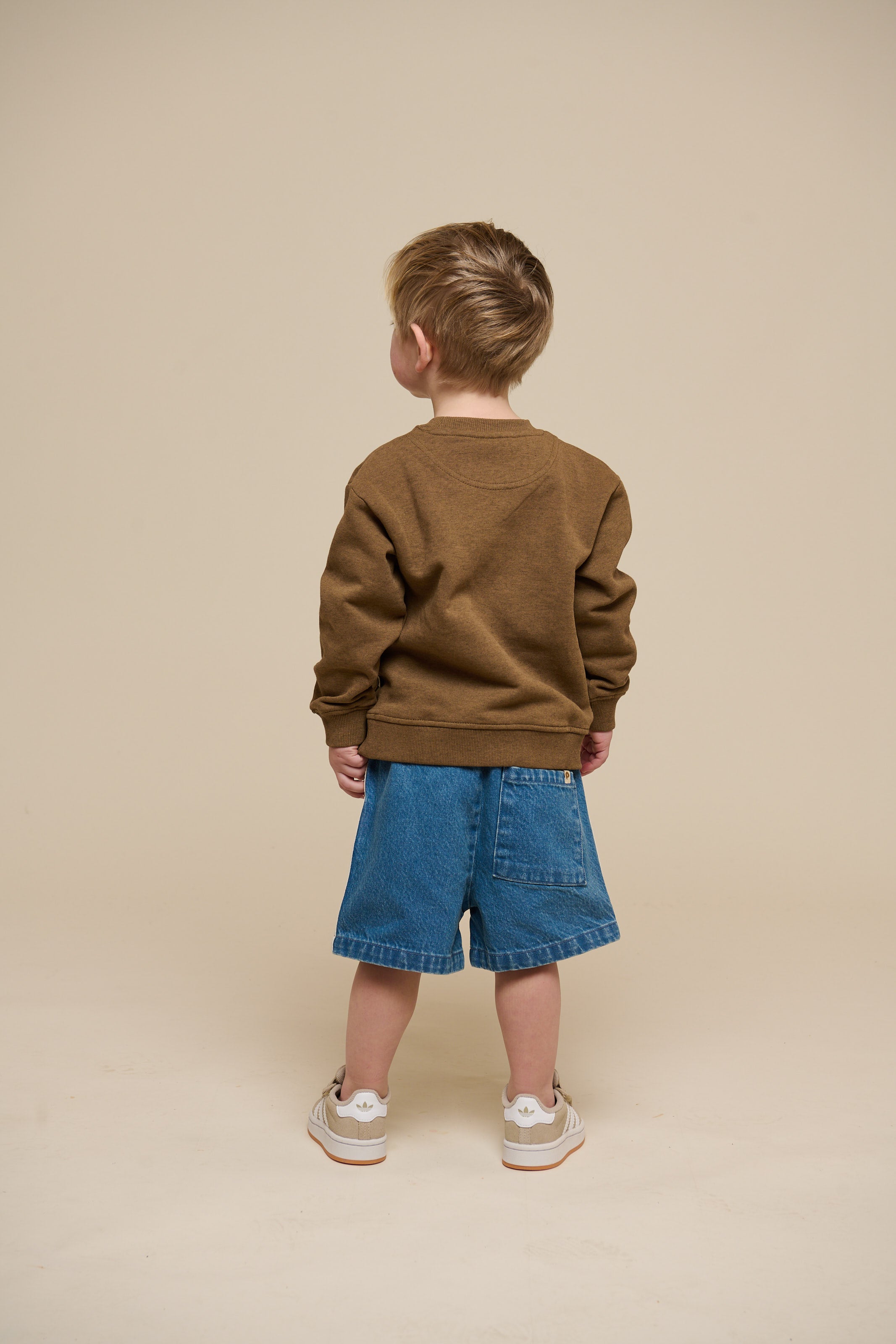 Baggy denimshorts med kontrastbånd - Kids - Blue Denim | 101142 Callum