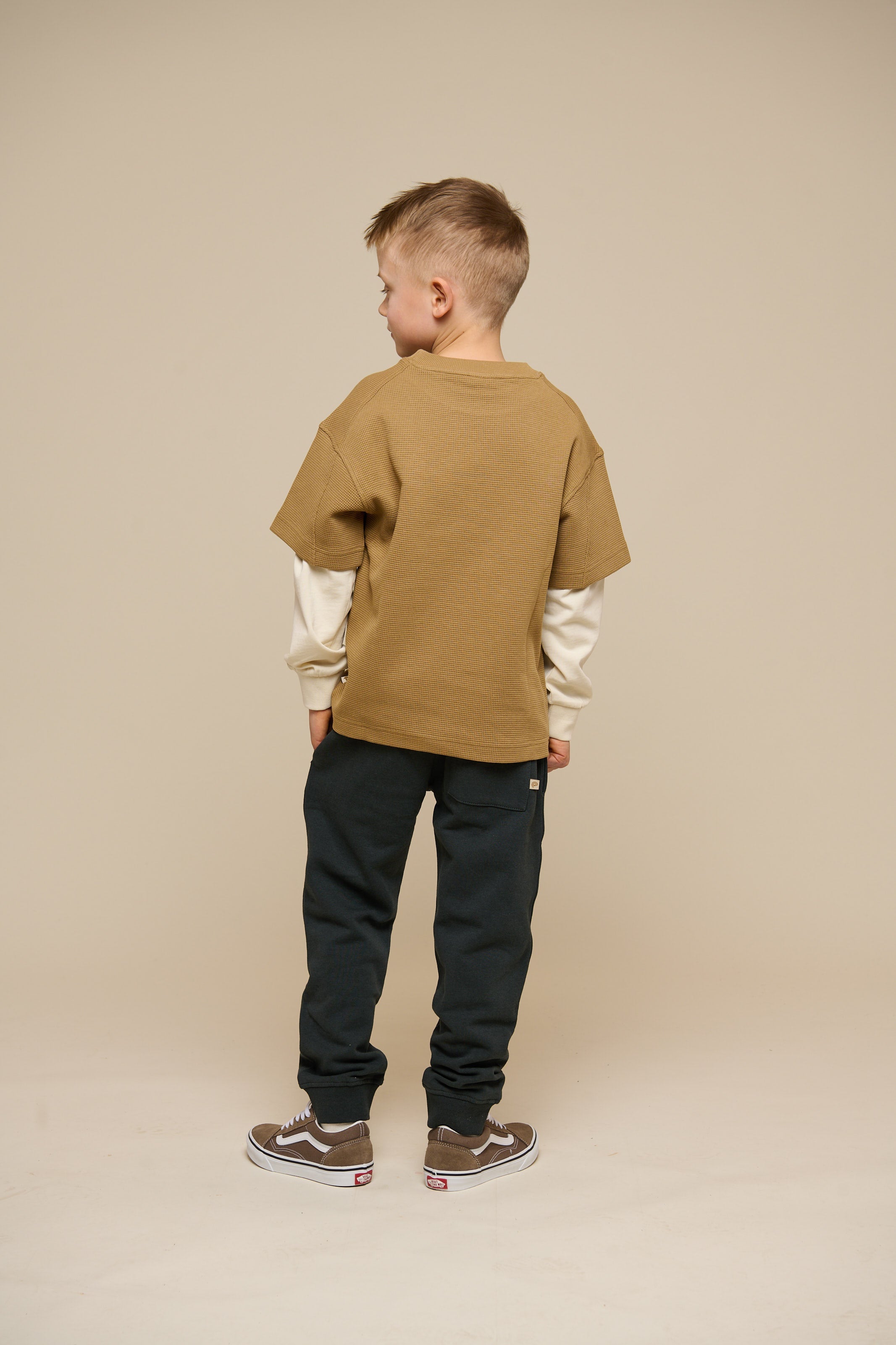 Vaffelstrikket T-shirt - Tween - Khaki | 101149 Evan