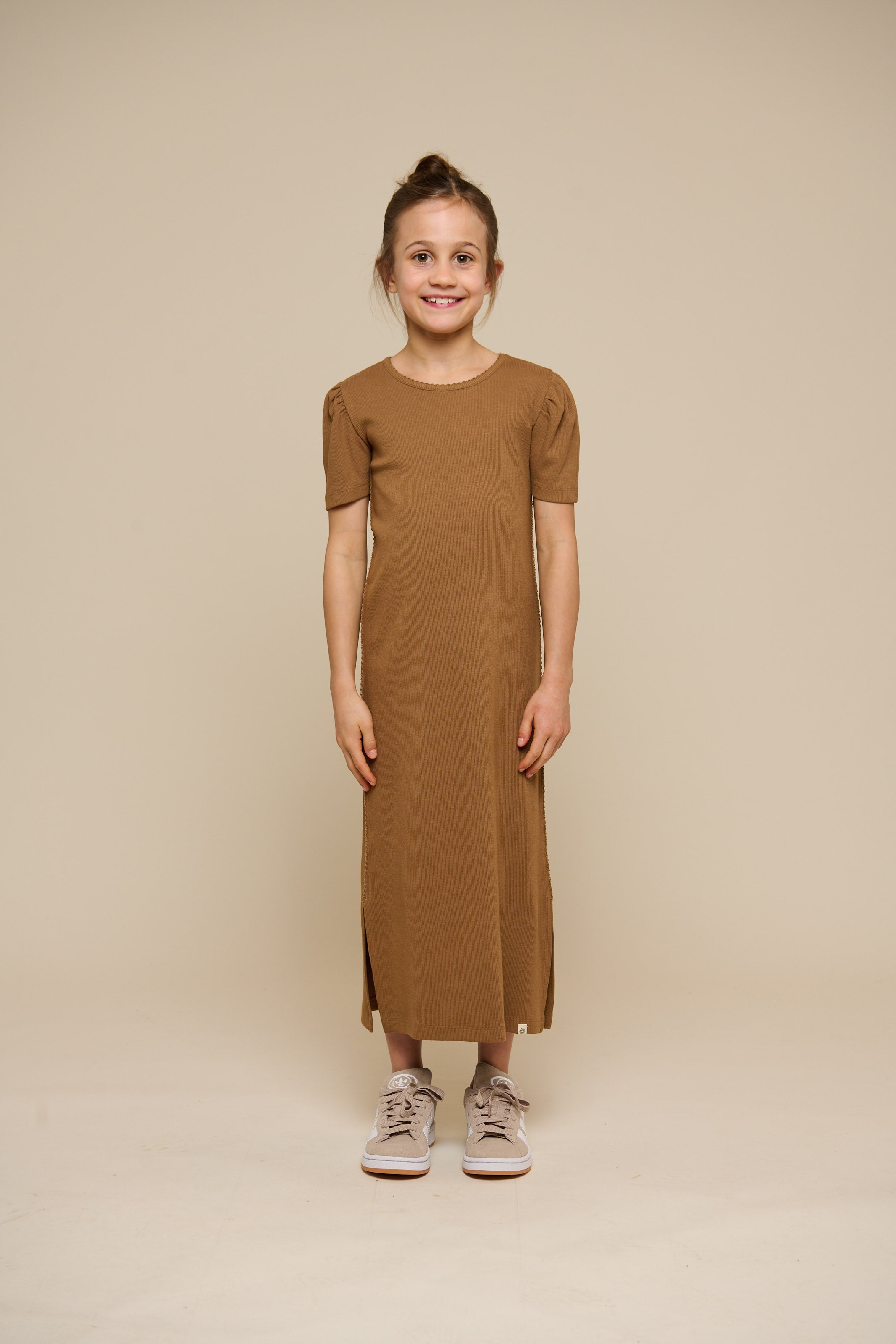 Lang T-shirt-kjole i modalrib - Tween - Coconut | 101294 Lottie