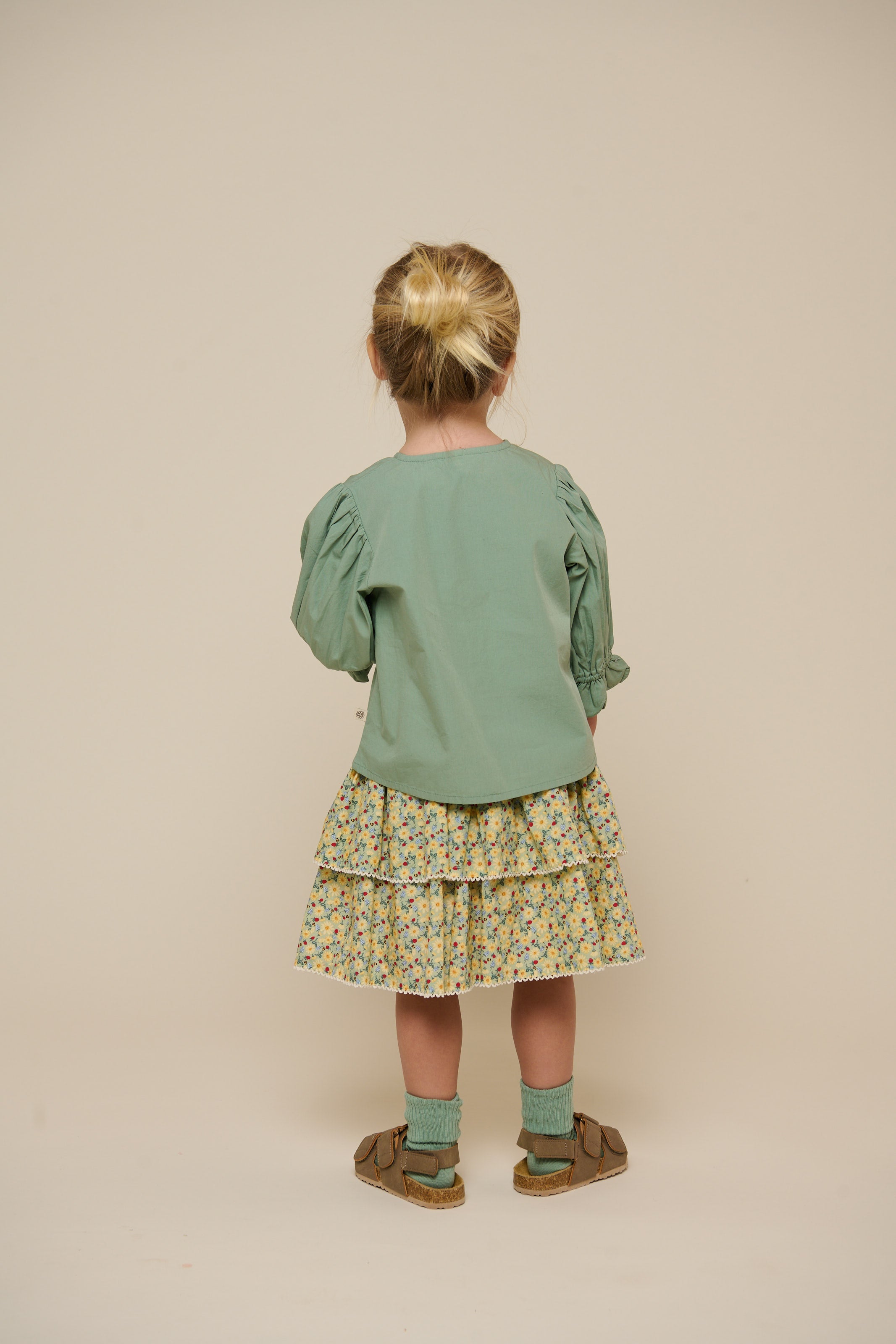 Poplinbluse med muslingekant - Kids - Dusty Green | 101047 Joy