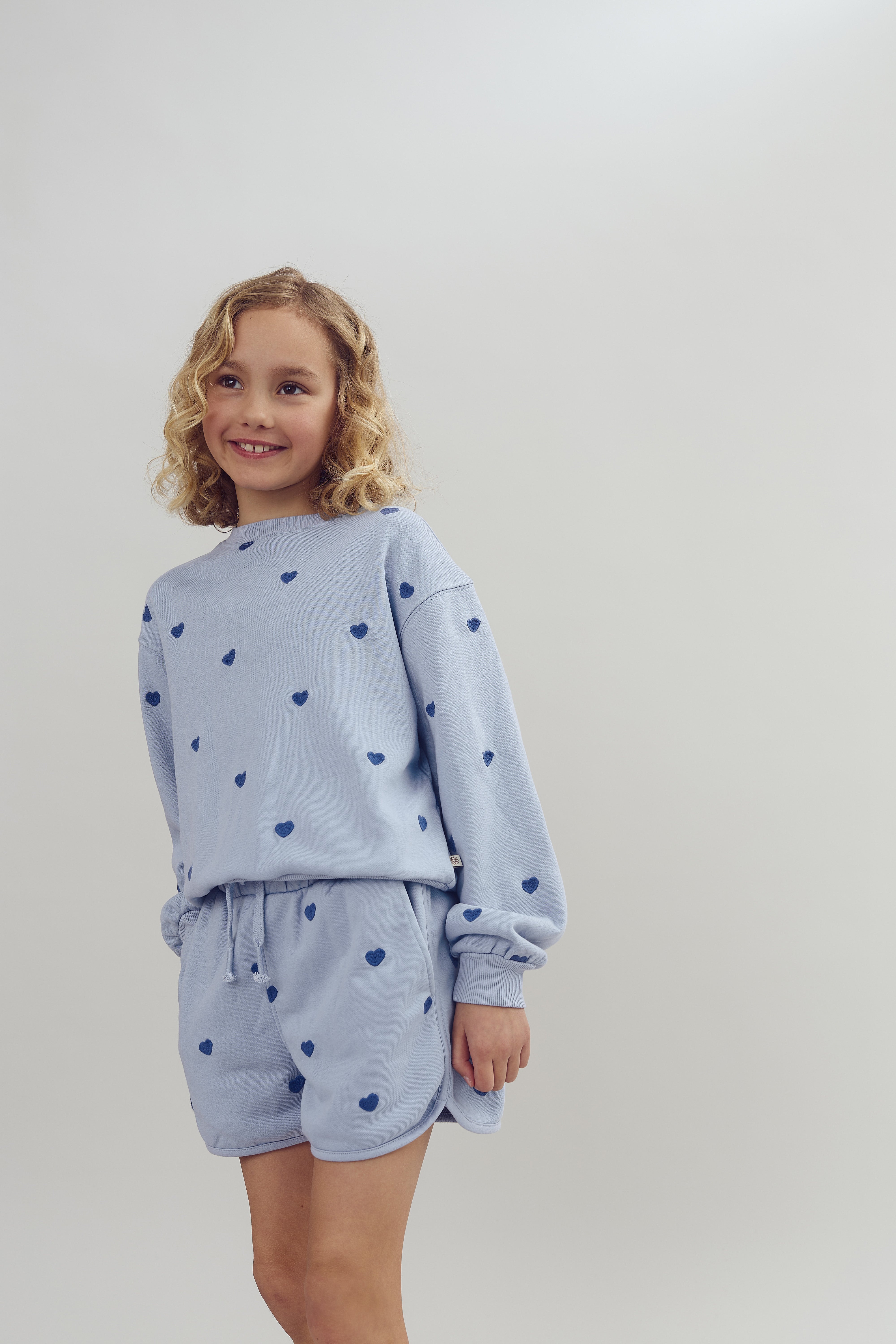Sweatshirt med broderi - Tween - Blå | 100414 Liva