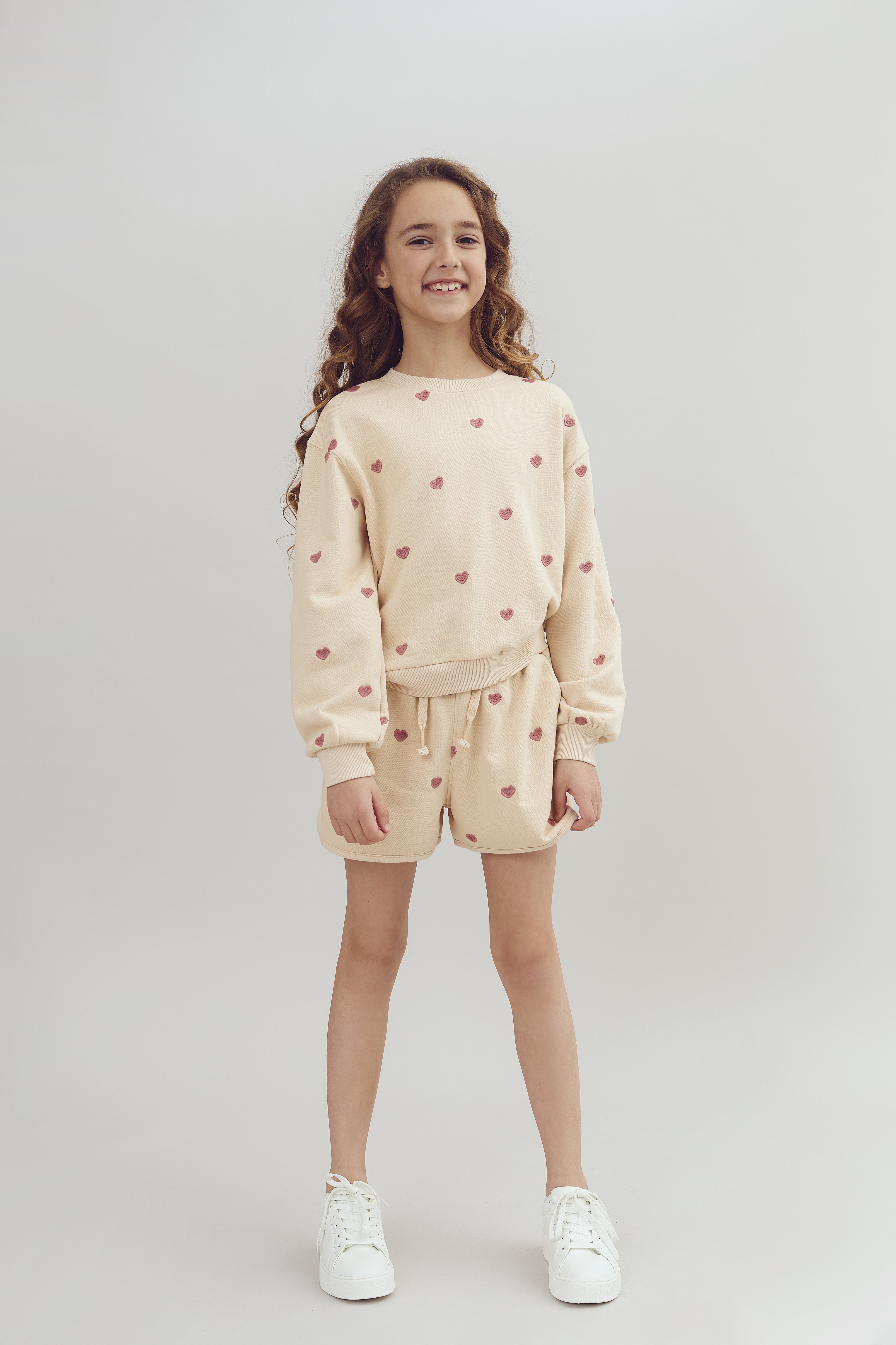 Sweatshorts med broderi - Tween - Rose | 100198 Liva