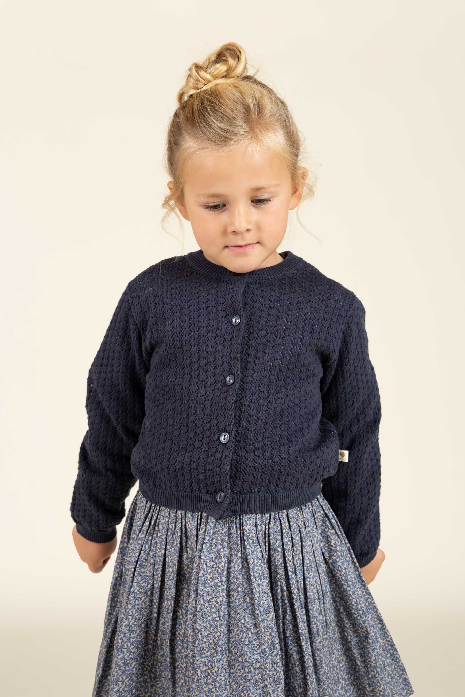 Bomulds Cardigan i pointelle strik - Kids - Navy | 100687 Esme