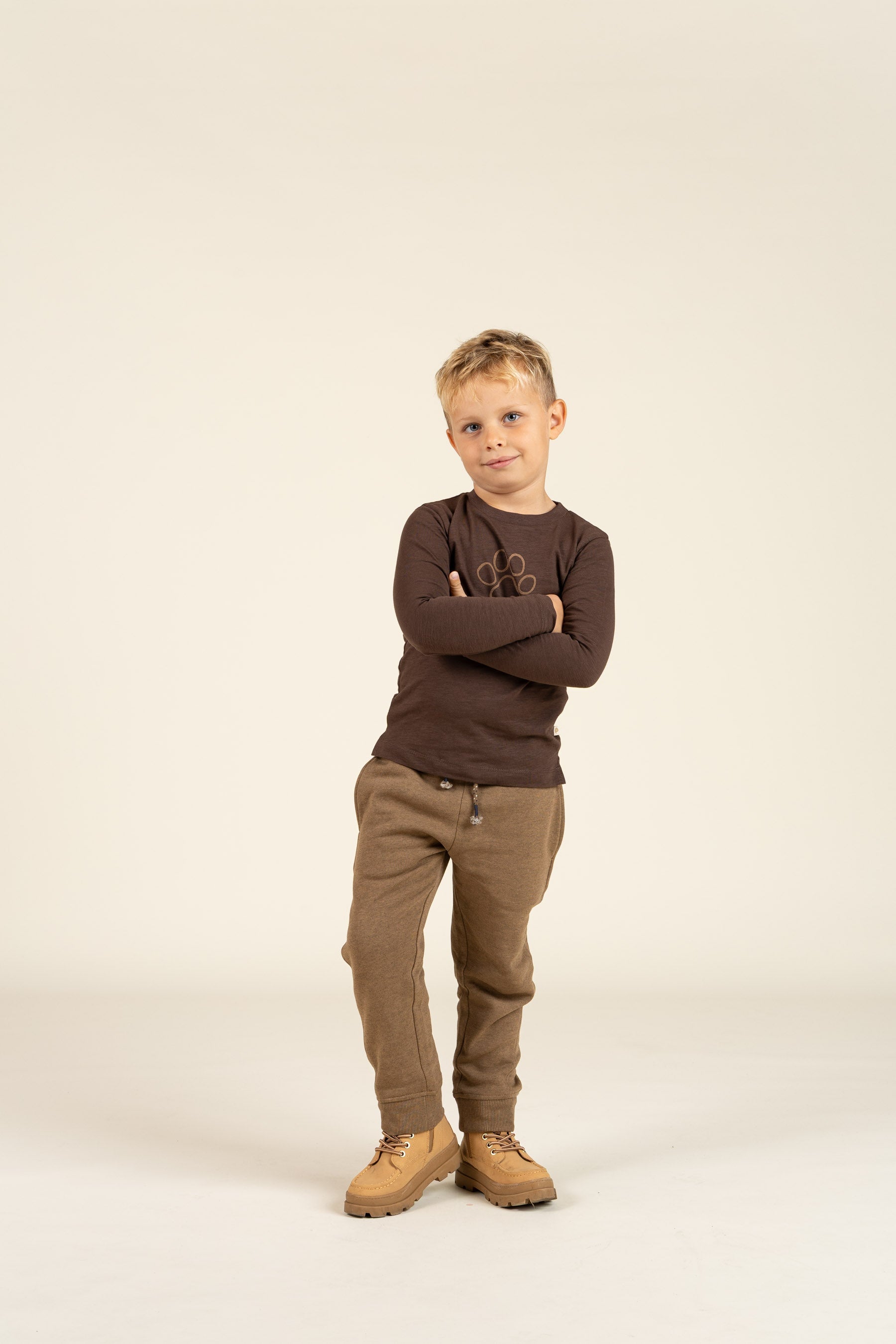 Langærmet T-shirt i Slub Jersey - Kids - Chocolate | 100832 Kevin