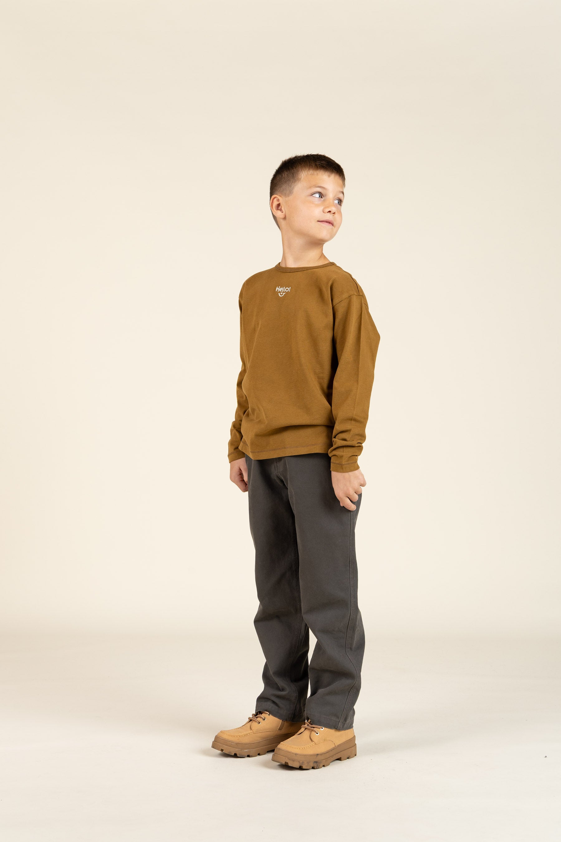 Langærmet T-shirt med Broderi - Tween - Walnut | 100855 Brandon