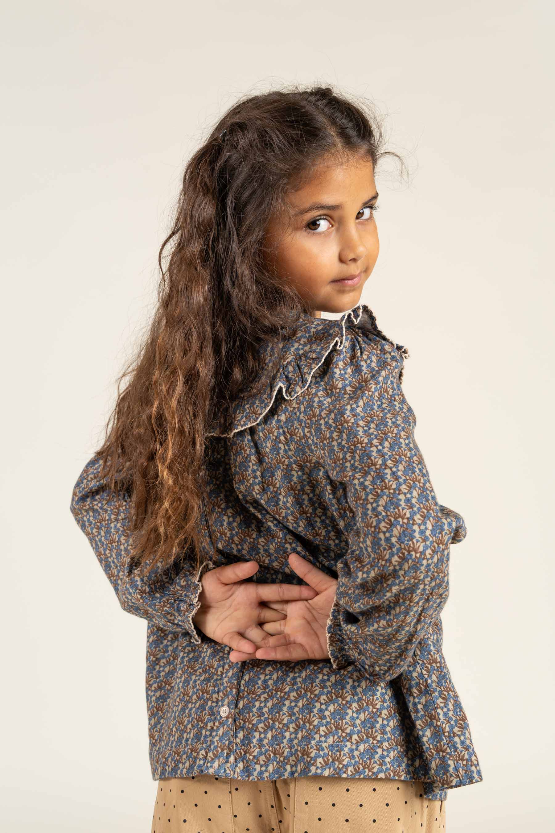 Vendbar Bluse i Printet Bomuld - Tween - Blue / Brown | 100730 Maggie
