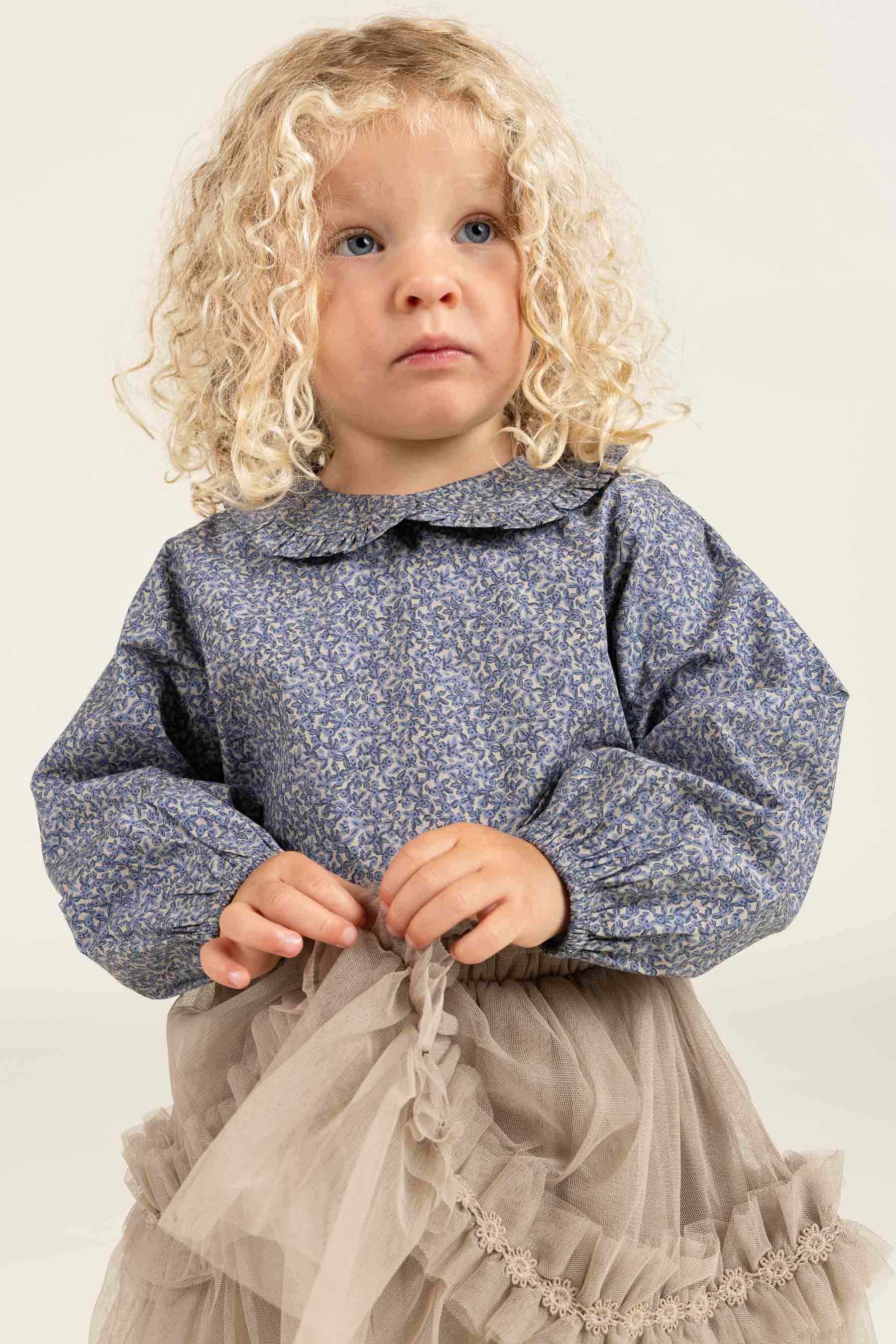 Bluse i bomulds-poplin med Print og Krave - Kids - Blue | 100798 Allie