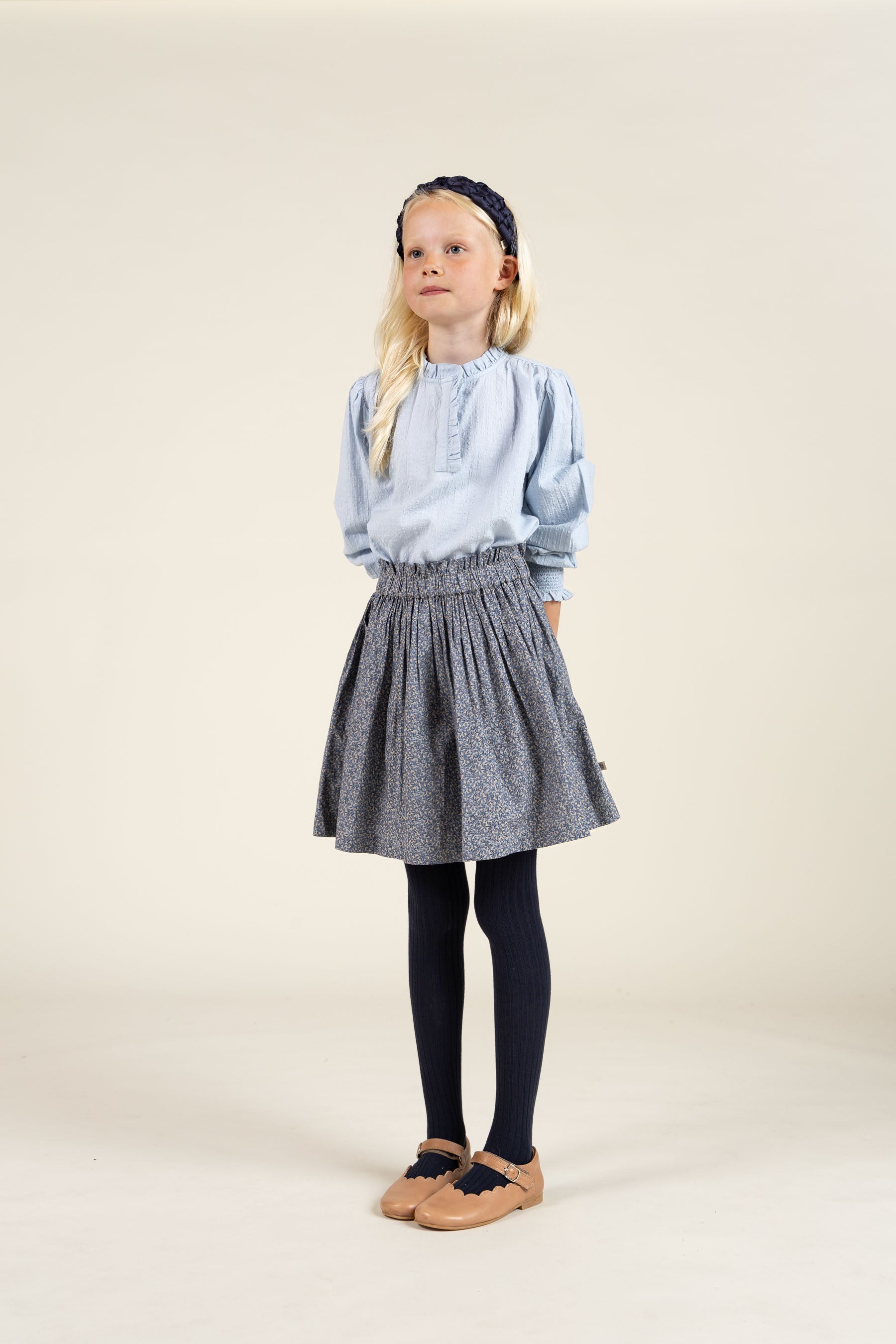 Bomulds-Bluse med stolpelukning - Tween - Light Blue | 100882 Claire
