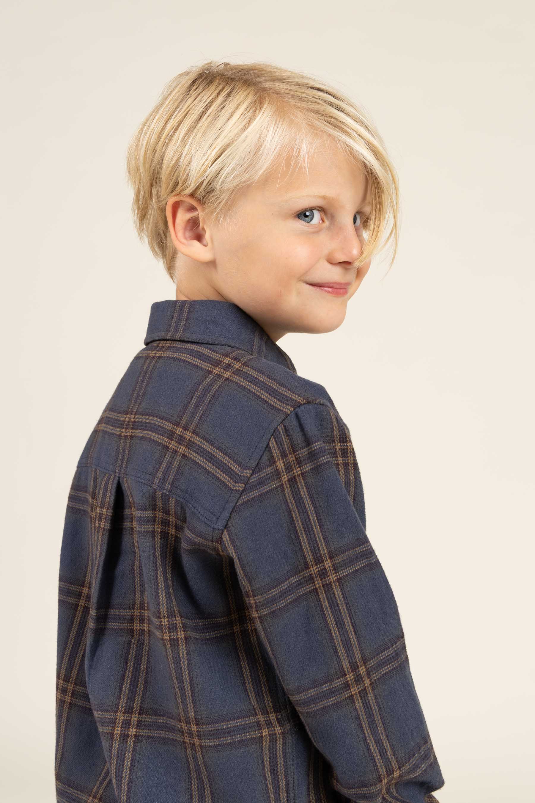Ternet flannelskjorte med rib manchet - Kids - Navy Check | 100530 Henry