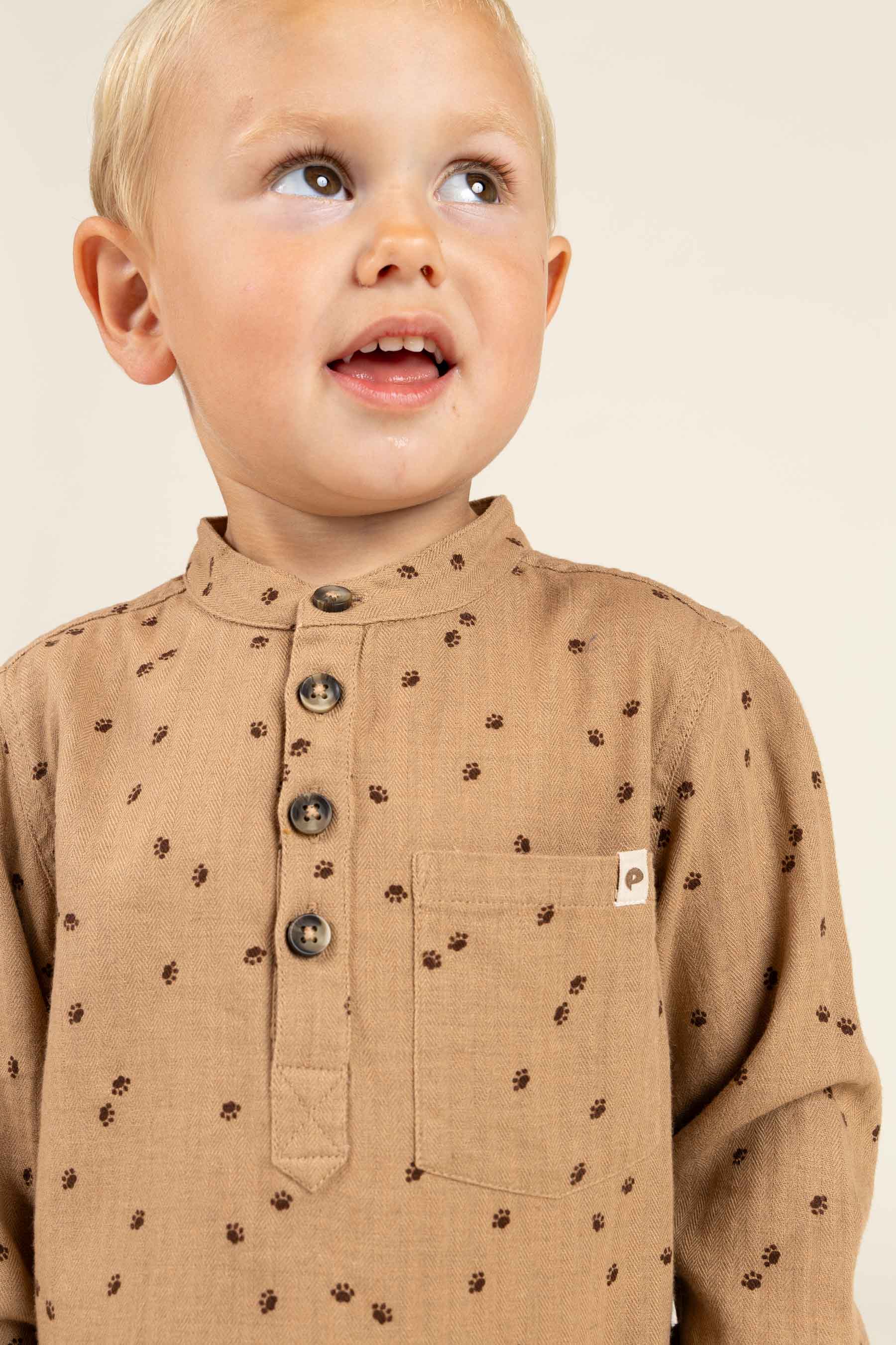 Skjorte i sildebensvævet Bomuld m. Print - Kids - Light Brown | 100760 Edward
