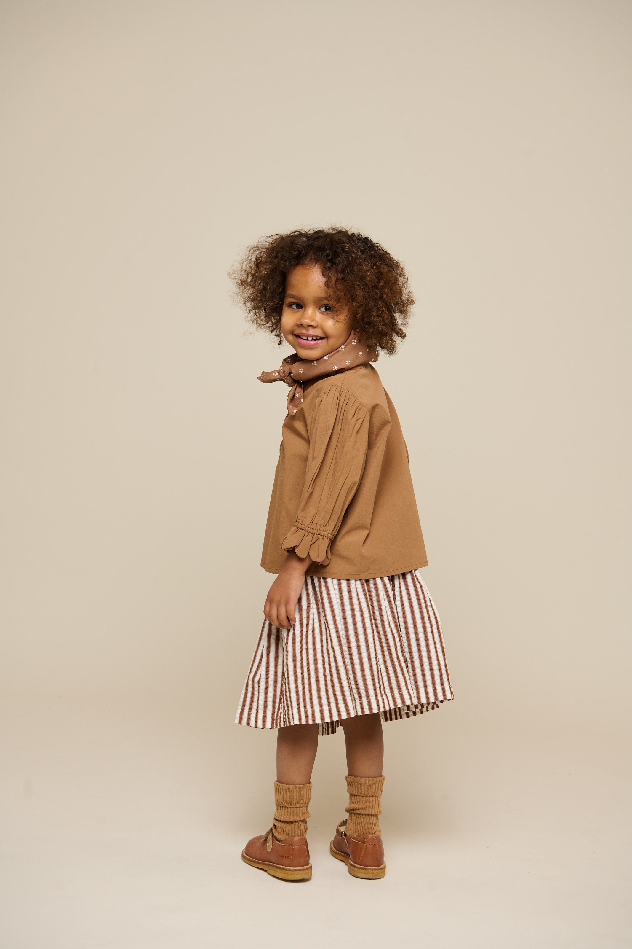 Stribet seersucker nederdel - Kids - Brown | 101193 Nadia