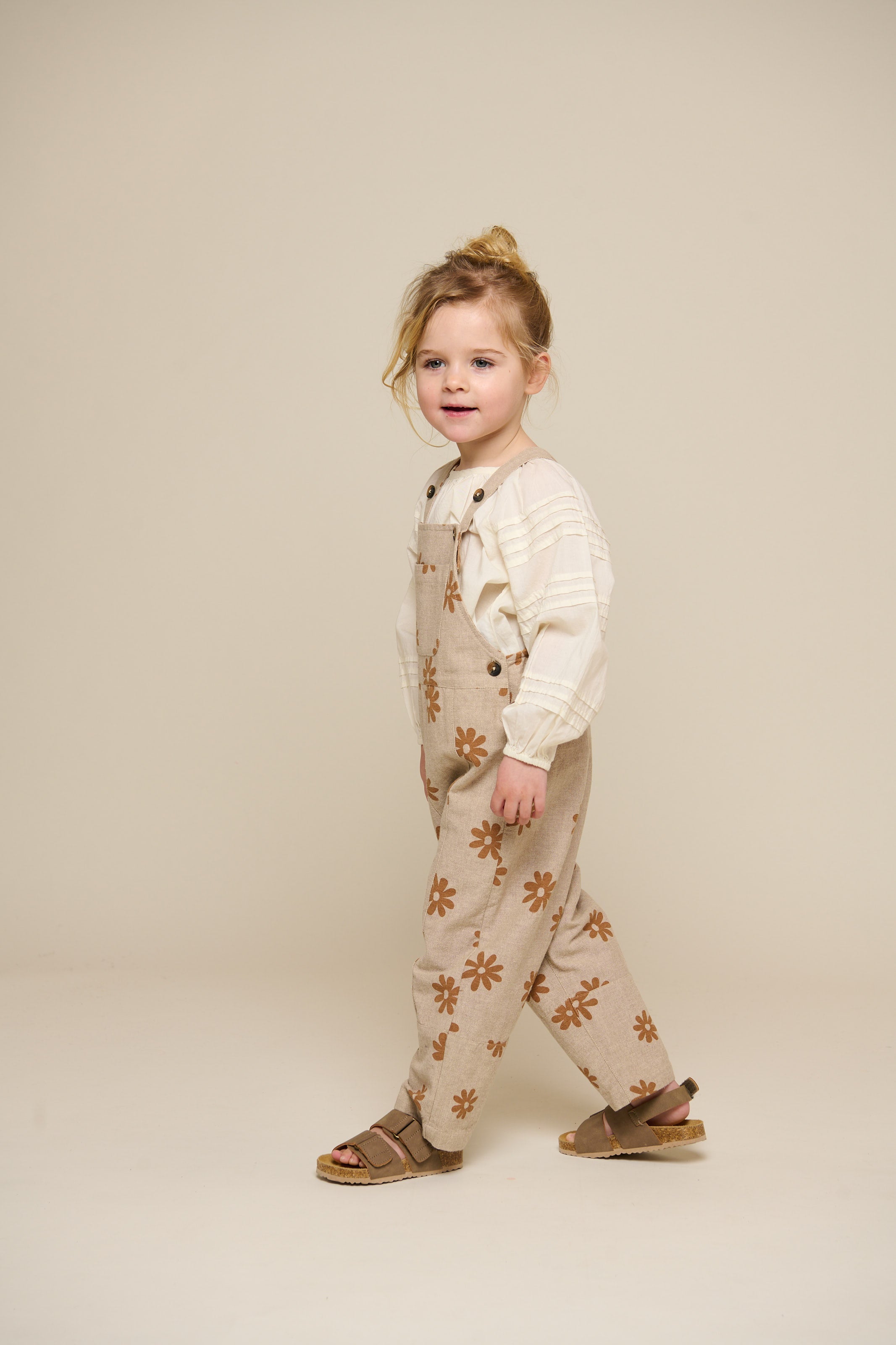Printet bomuldsoverall - Kids - Sand | 101210 Molly
