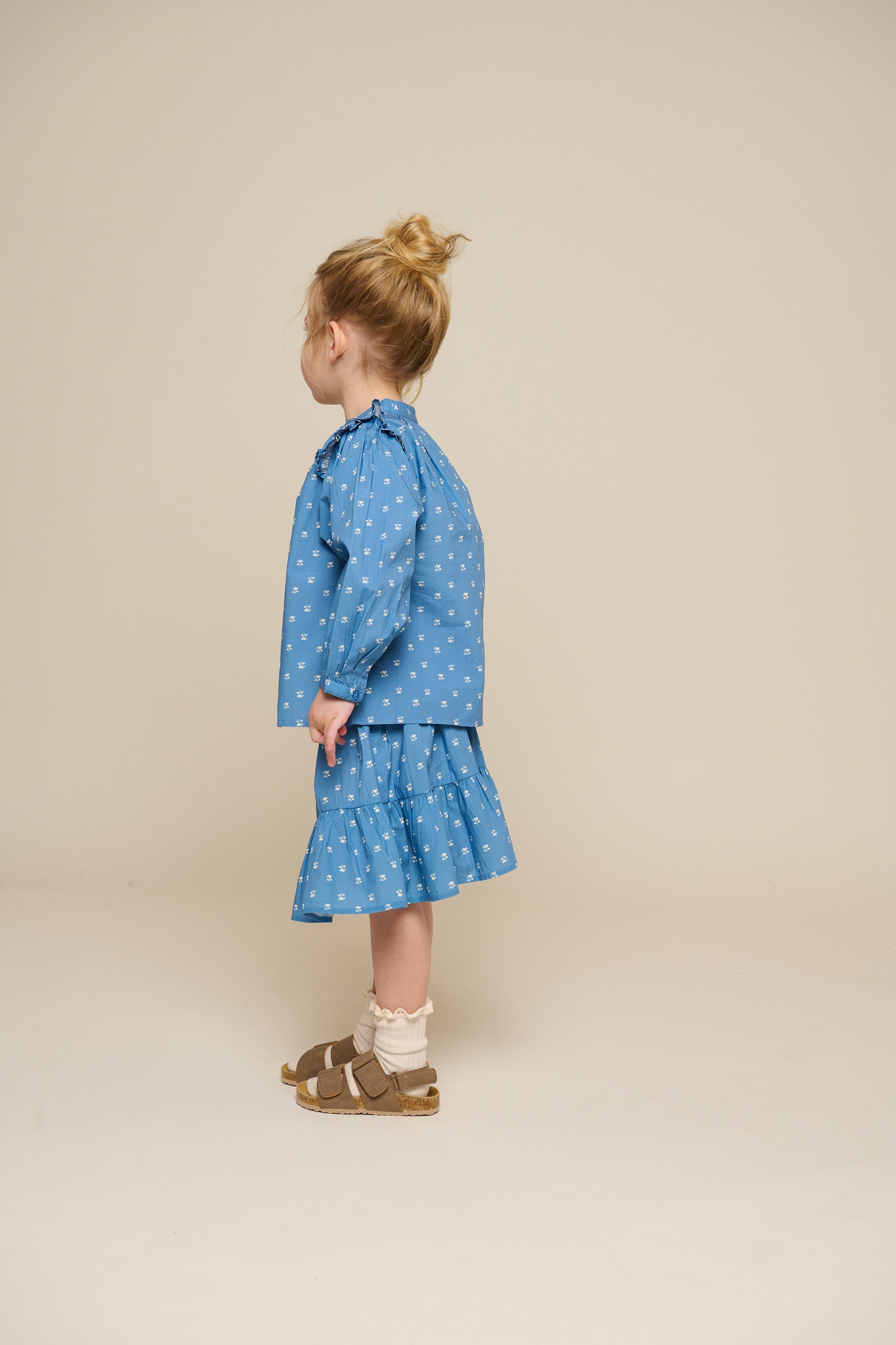 Skjortebluse i printet poplin - Kids - Dusty Blue | 101056 Camilla