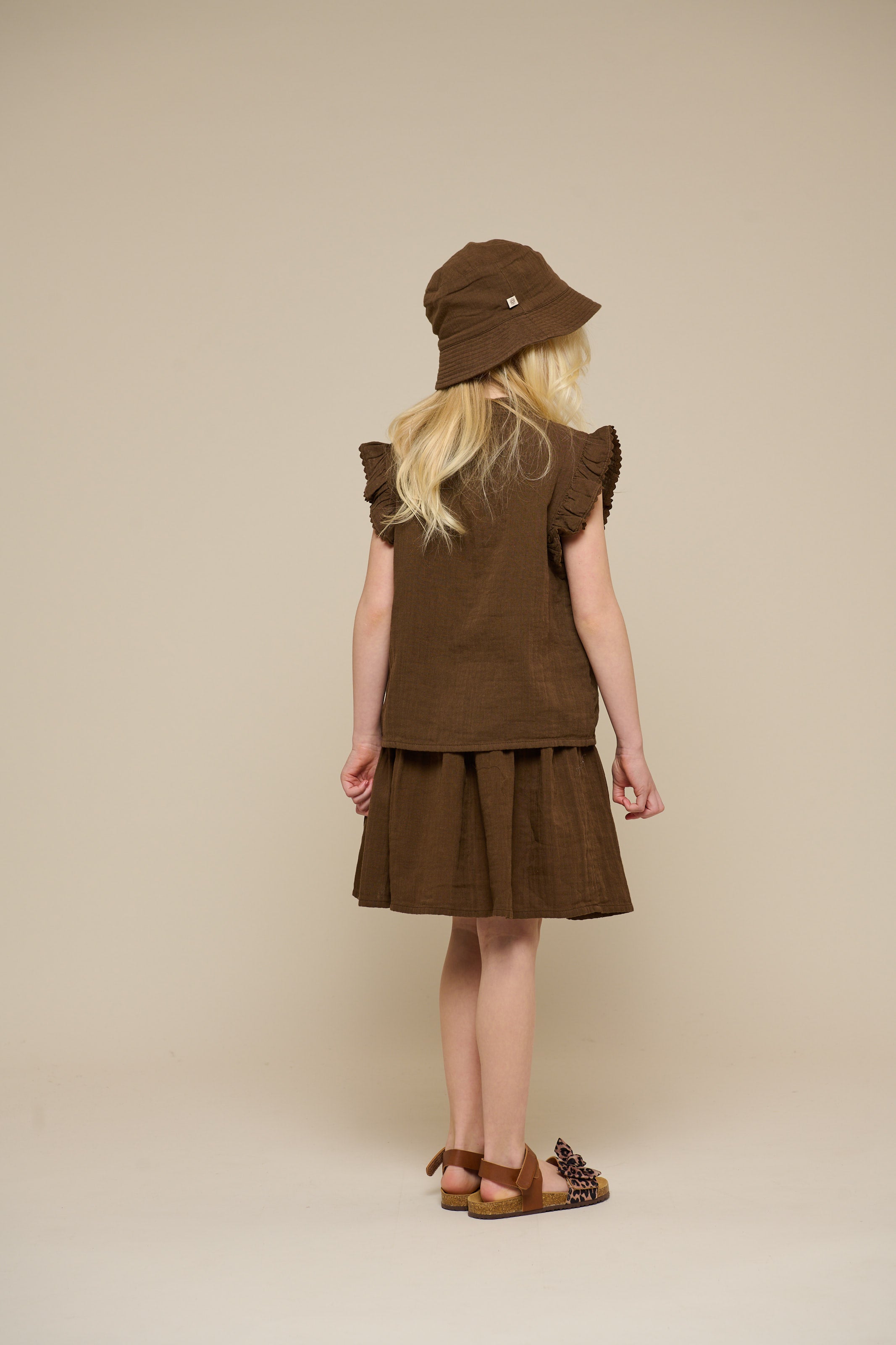 Ærmeløs top i musselin - Tween - Dark Brown | 100929 Jasmine