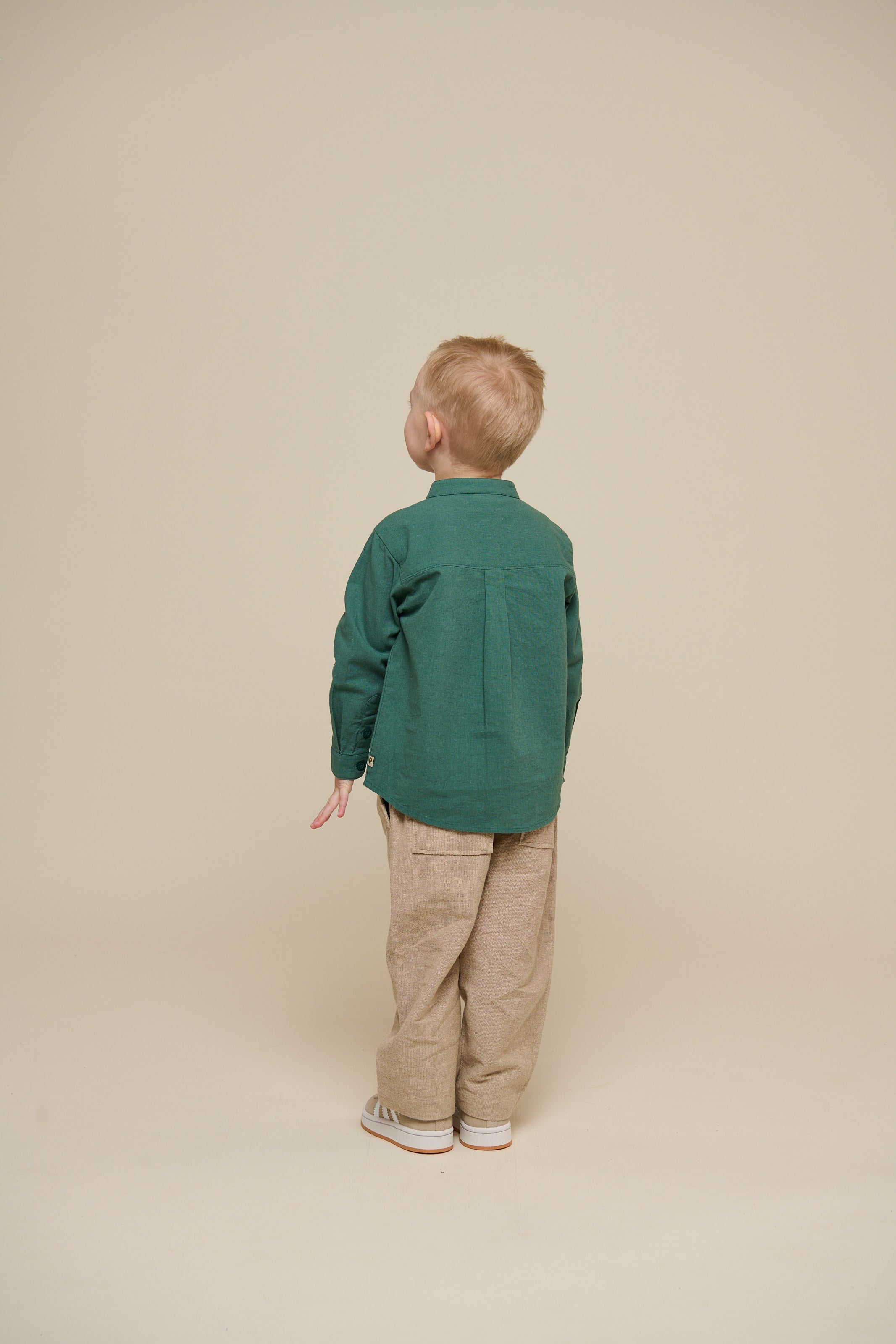 Skjorte i hørmix med kinakrave - Kids - Tropical Green | 101203 Lucca