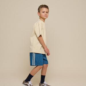 Baggy denimshorts med kontrastbånd - Tween - Blue Denim | 101143 Callum