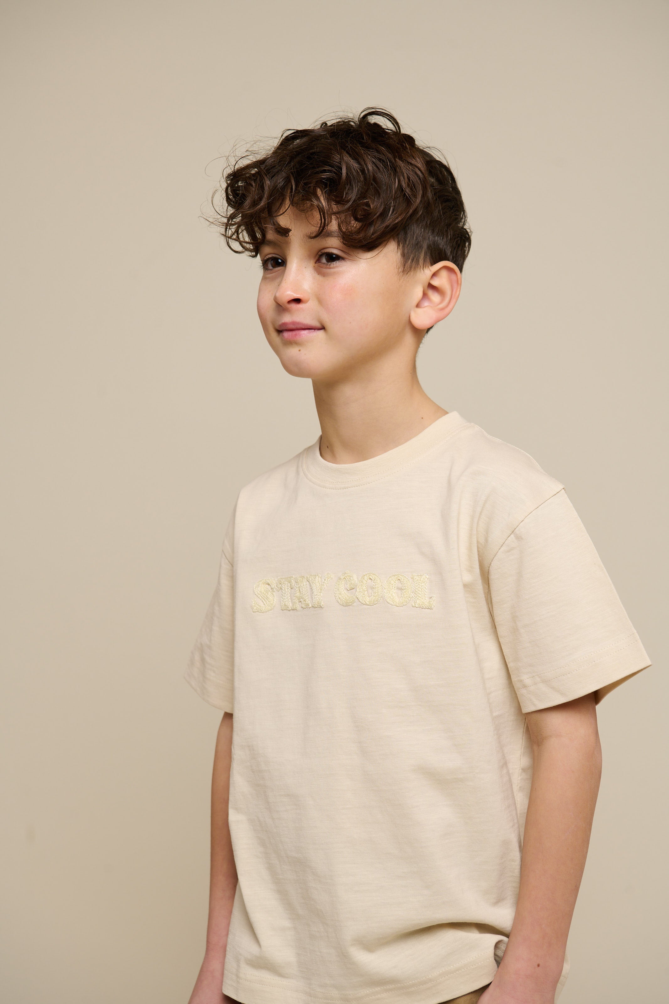 Slub jersey T-shirt med broderi - Tween - Offwhite | 101160 Villum