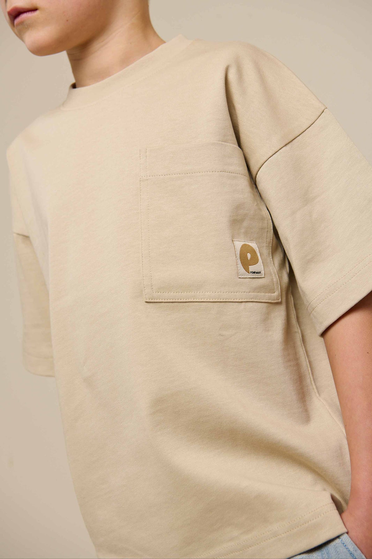T-shirt med lomme - Tween - Light Sand | 101147 Jasper