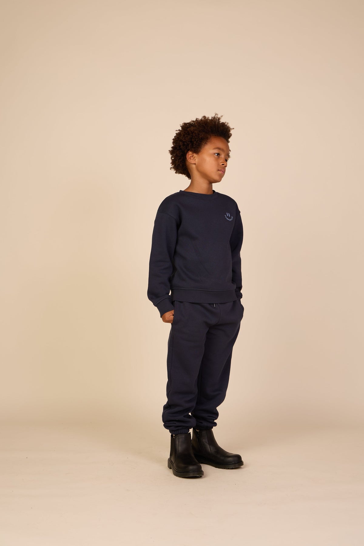 Joggingbukser med smiley broderi Tween - Navy | 101586 Andrew
