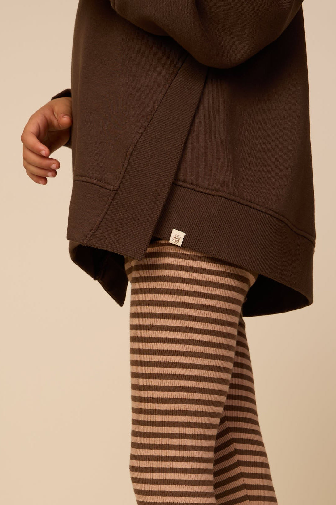 Sweatshirt med ribdetaljer Kids - Dark Brown | 101626 Zoe
