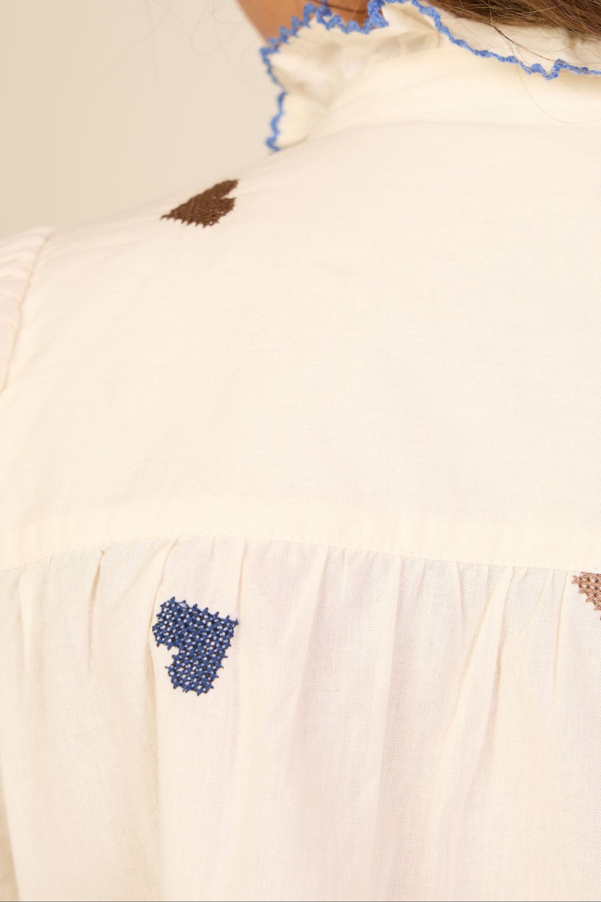 Bomuldsbluse med hjertebroderi Kids - Blue/Brown | 101455 Elina