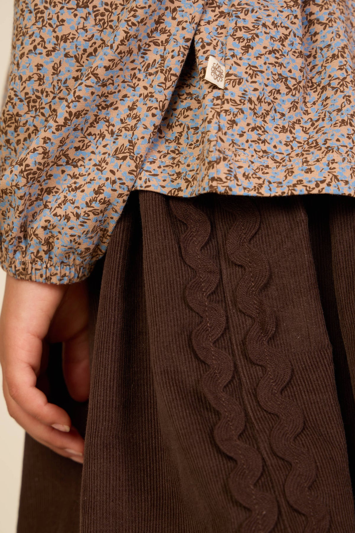 Fløjlsbukser med zig-zag bånd Kids - Dark Brown | 101481 Sille