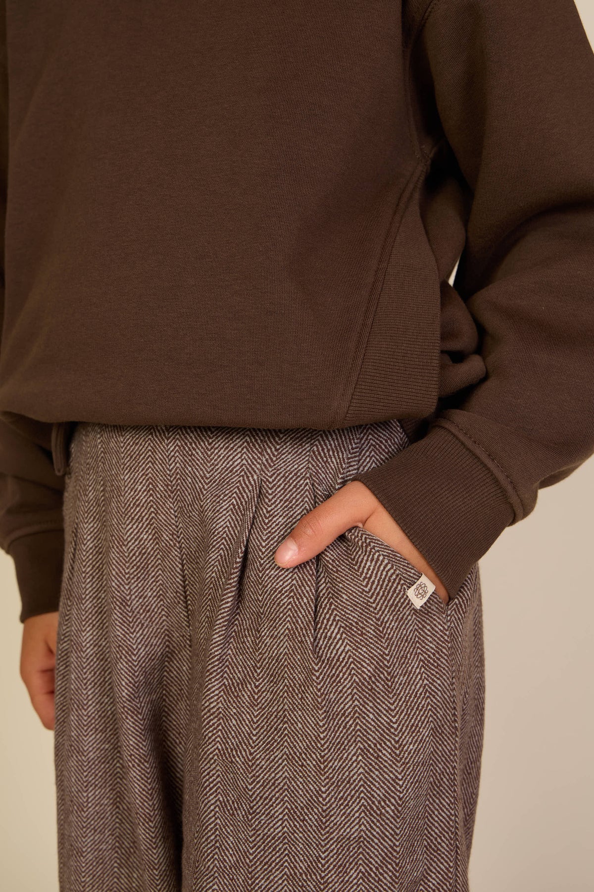 Bomuldsbukser med sildebensmønster Tween - Dark Brown | 101522 Susse