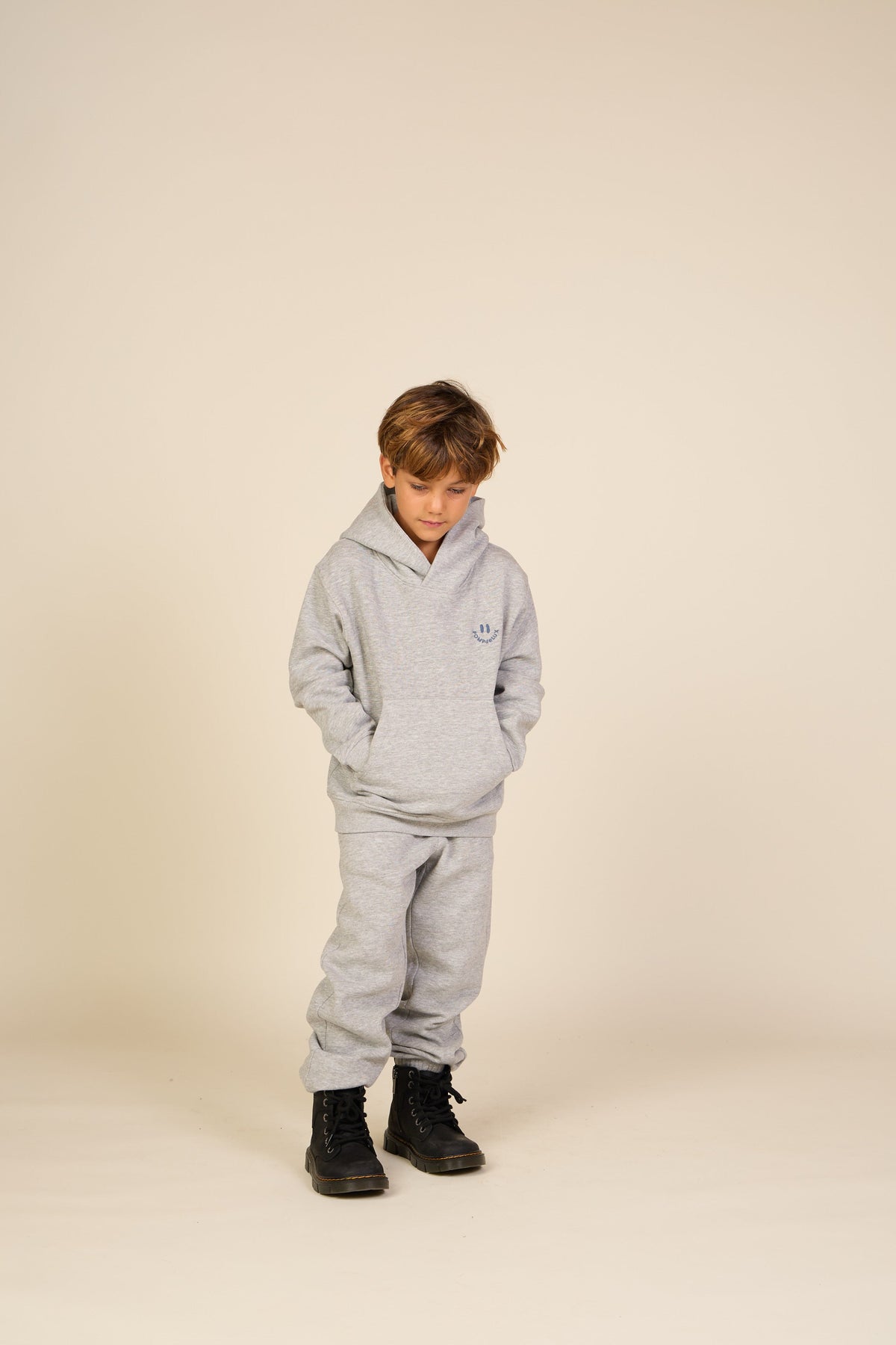 Joggingbukser med smiley broderi Tween - Grey Melange | 101590 Andrew