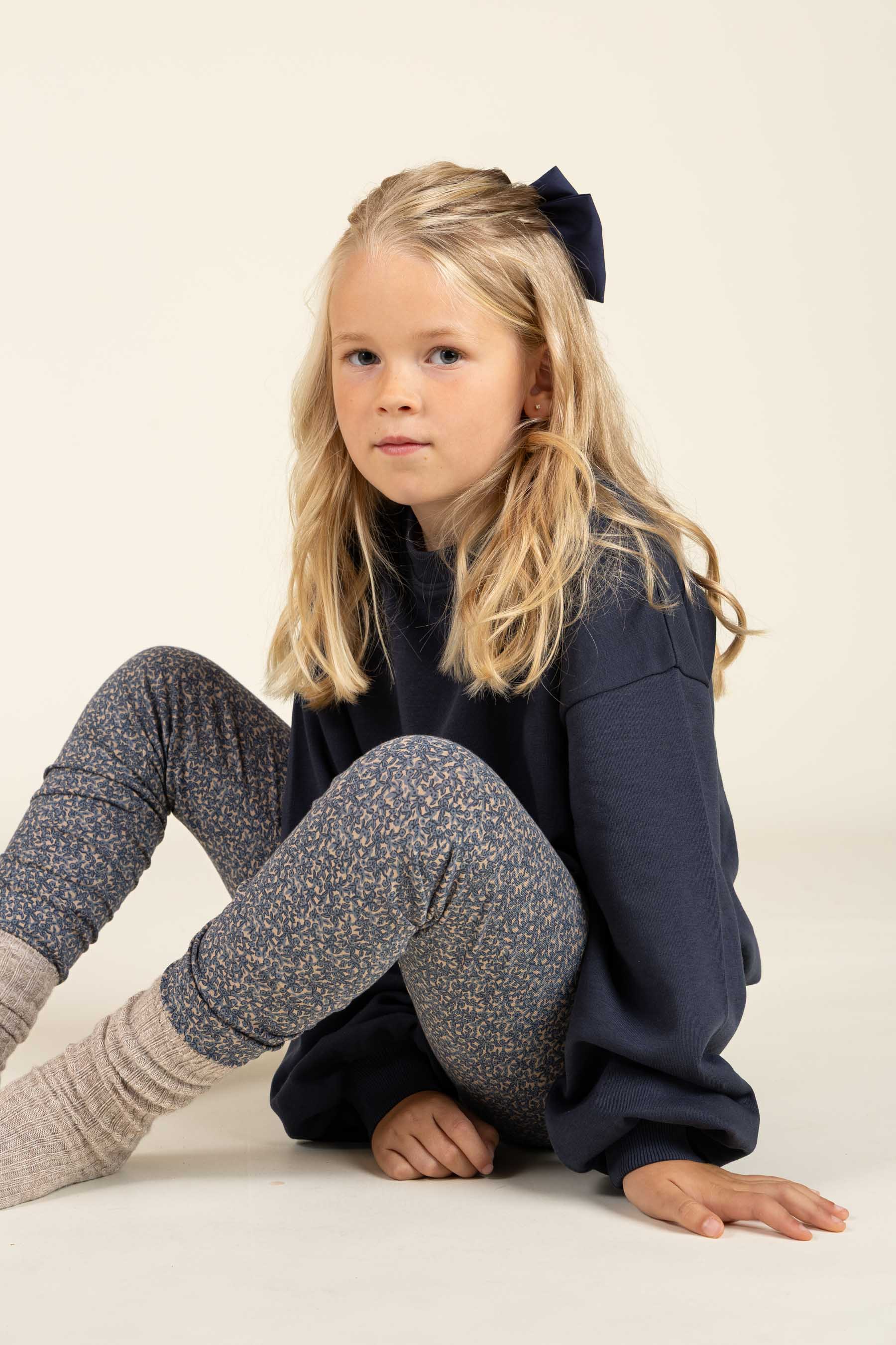 Sweatshirt med ballonærmer - Tween - Navy | 100818 Joanna