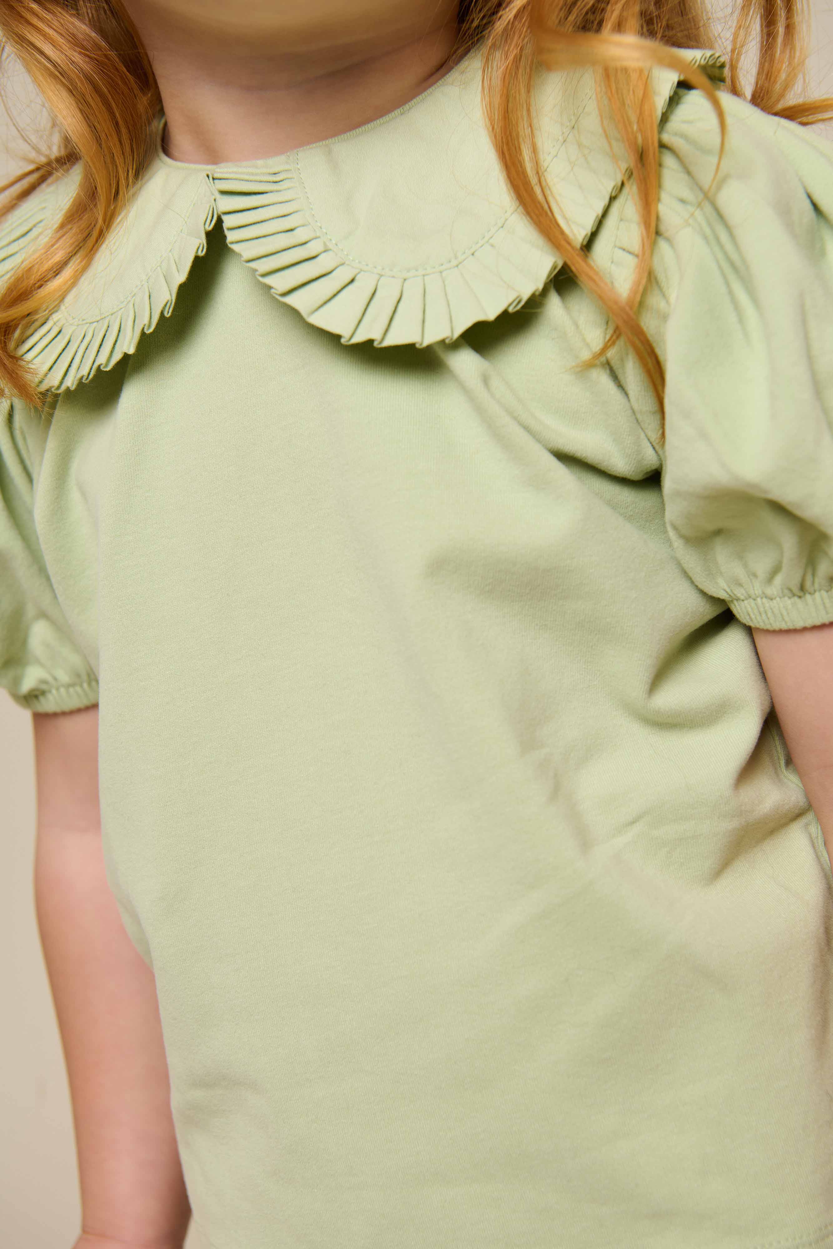 Jerseybluse med krave - Kids - Powder Green | 101279 Nini