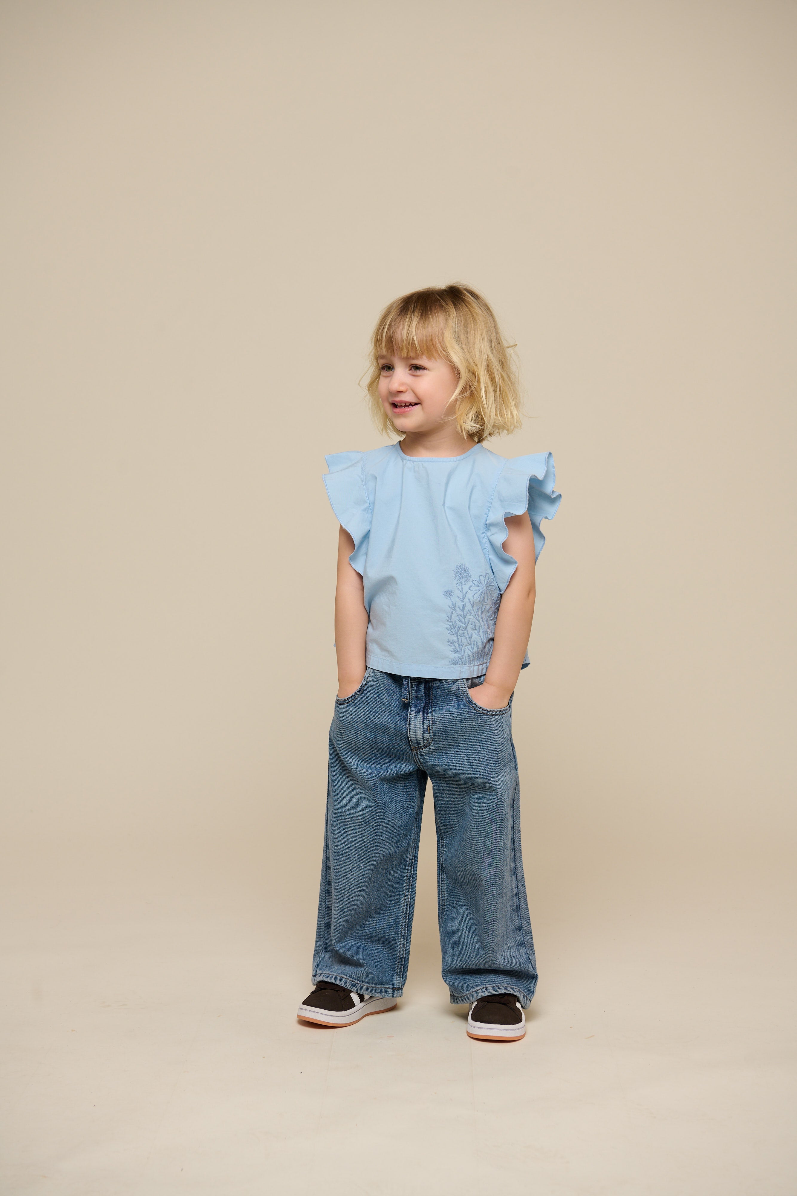 Poplinbluse med broderi - Kids - Powder Blue | 101042 Barbara