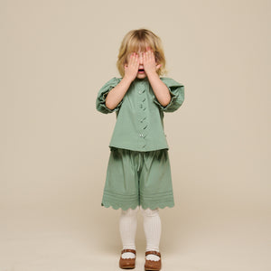 Poplinshorts med muslingekant - Kids - Dusty Green | 101045 Joy