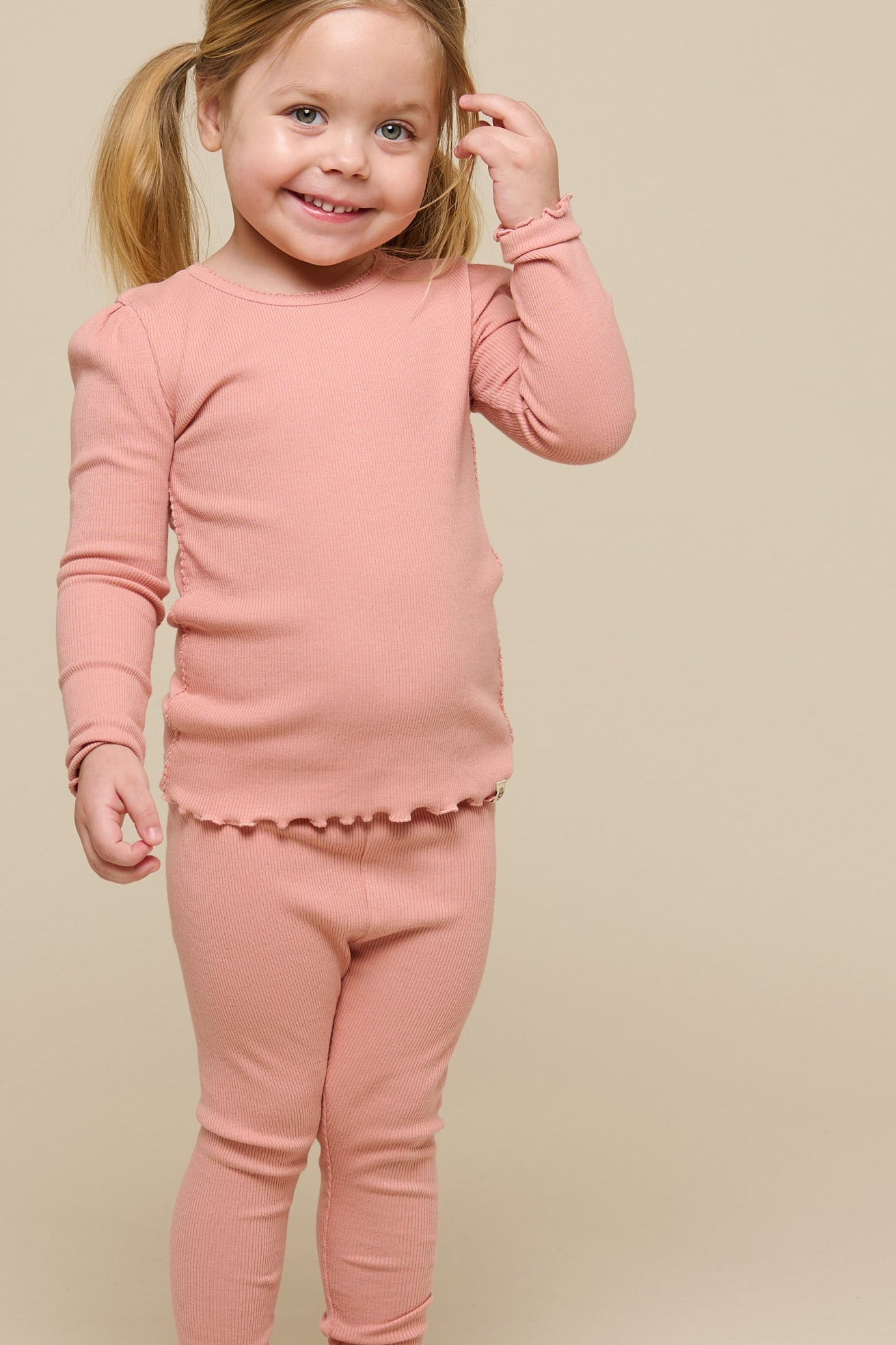 Leggings i modalrib - Kids - Rose Tan | 101322 Lottie