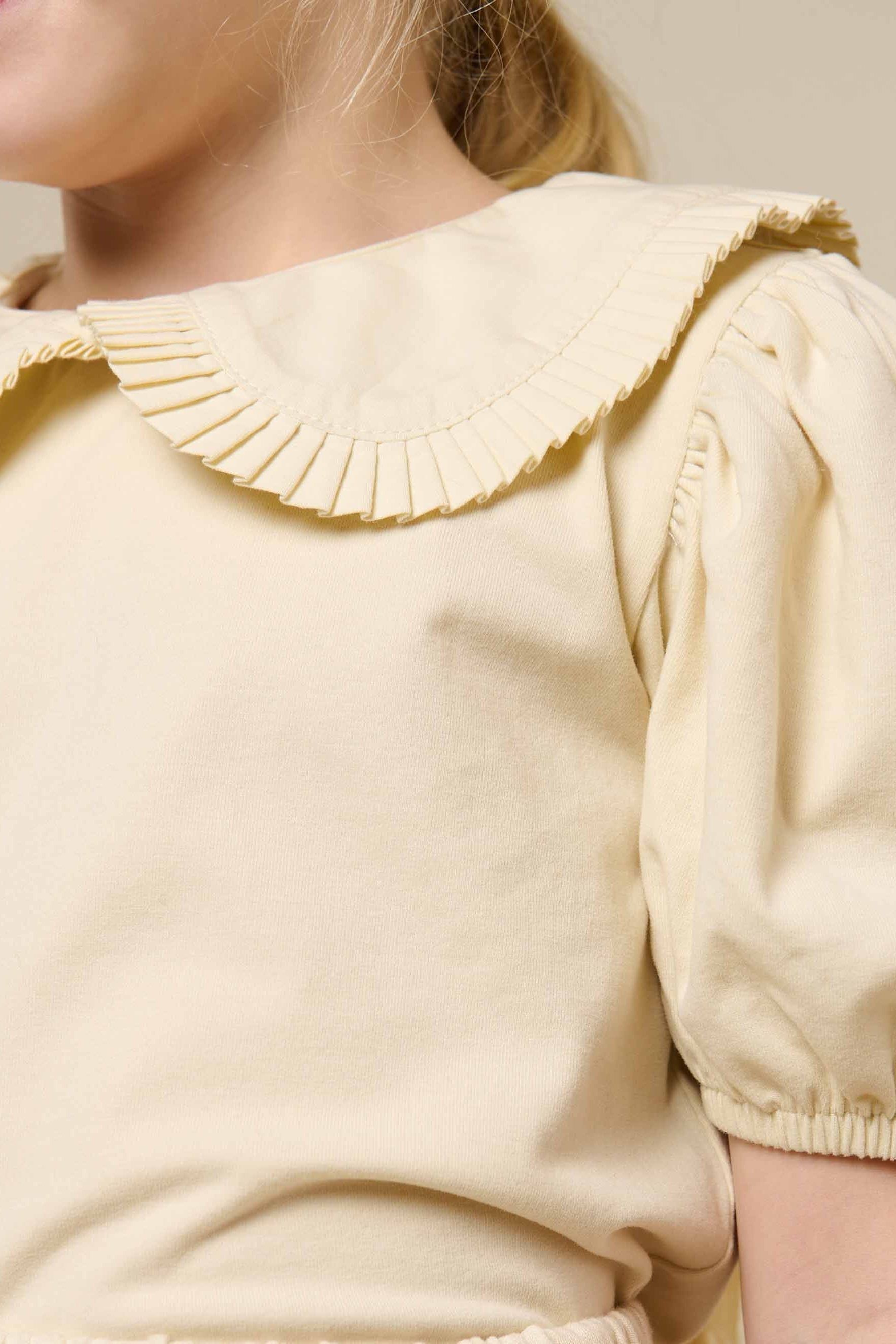 Jerseybluse med krave - Kids - Offwhite | 101277 Nini