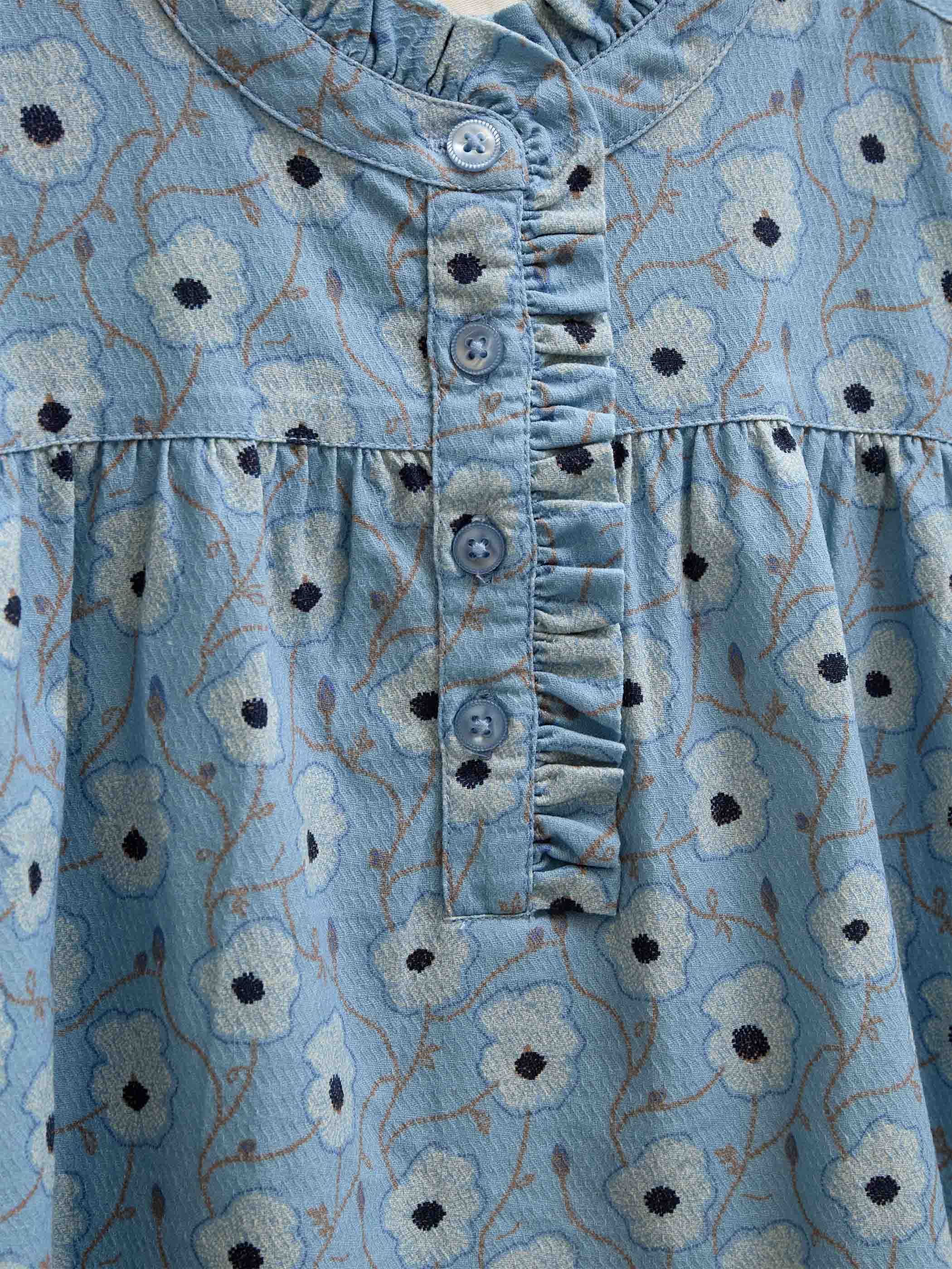 Blomstret bomuldsbluse med stolpelukning Tween - Blue/Brown | 101436 Nova