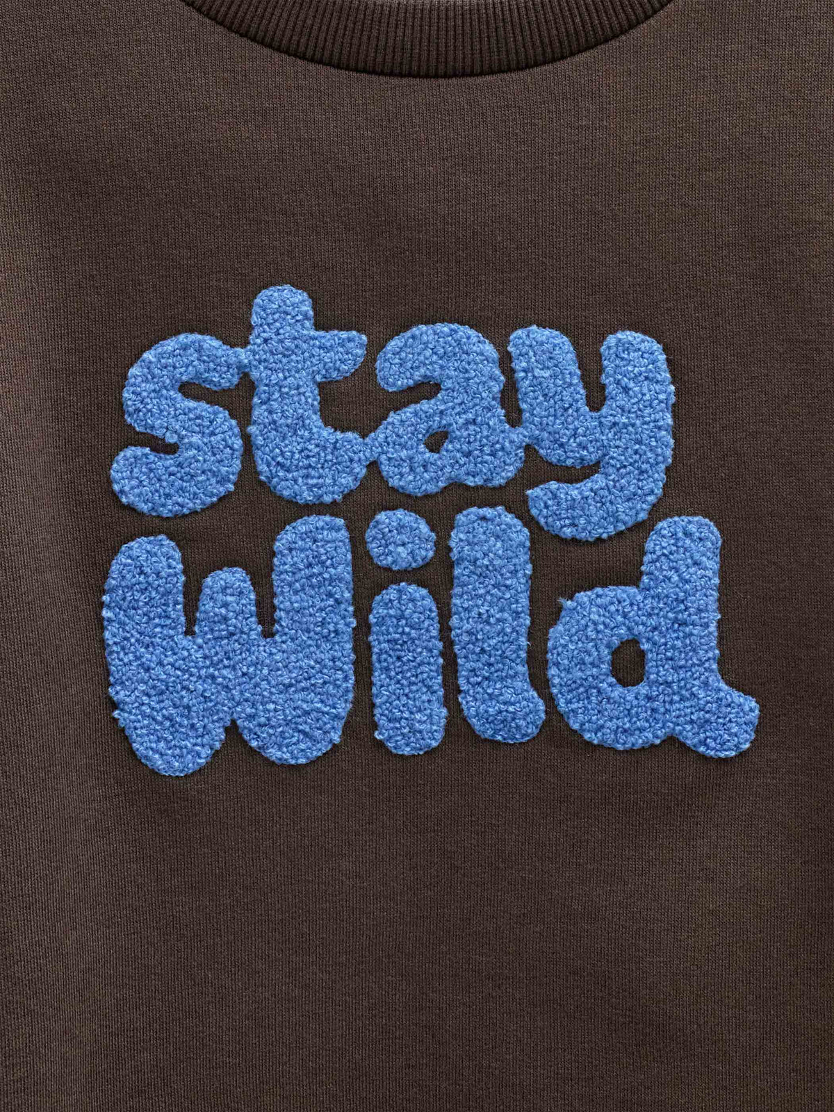 Rundhalset sweatshirt med frottébroderi Tween - Dark Brown | 101623 Joel