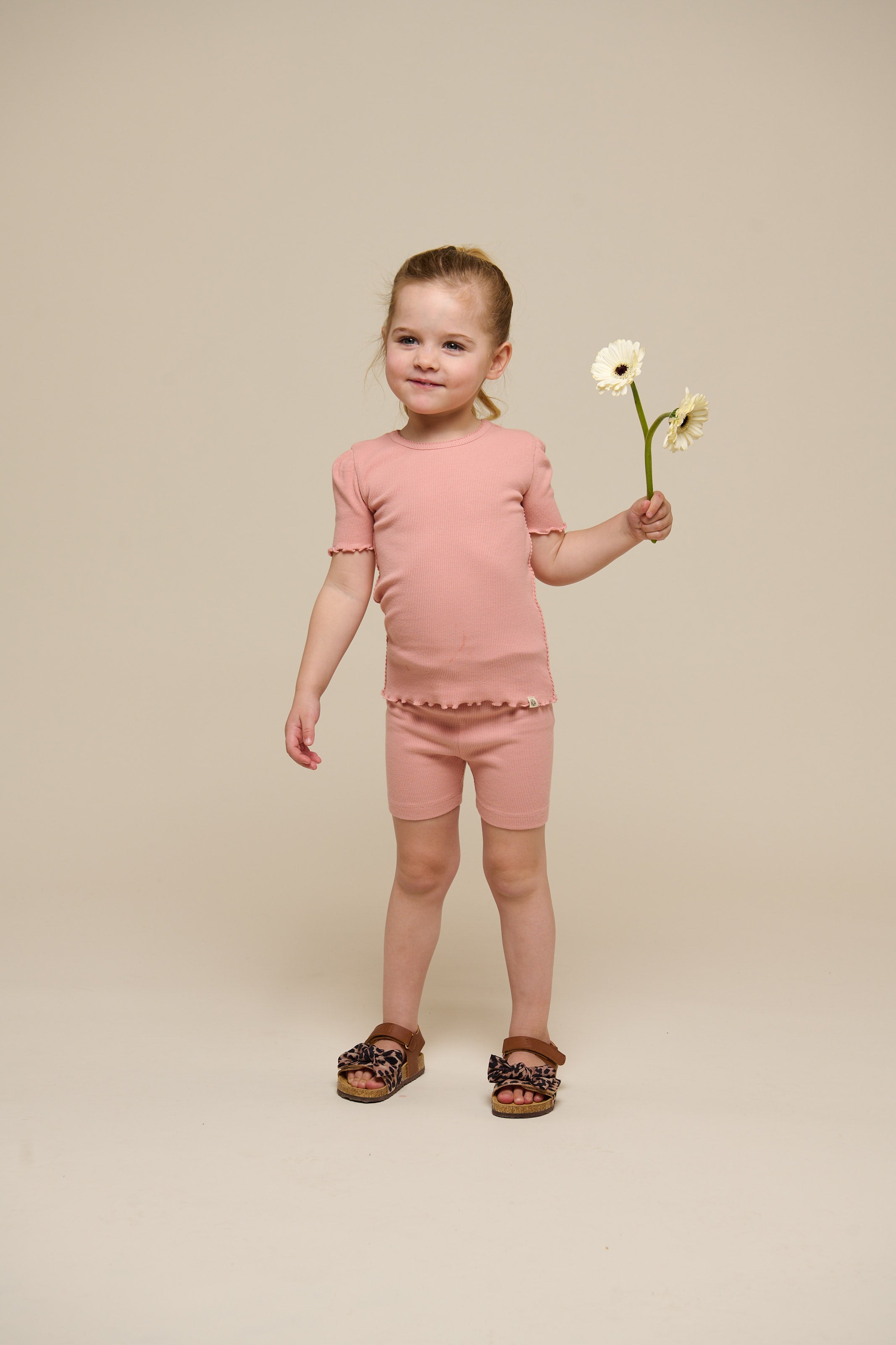 T-shirt i modalrib - Kids - Rose Tan | 101298 Lottie
