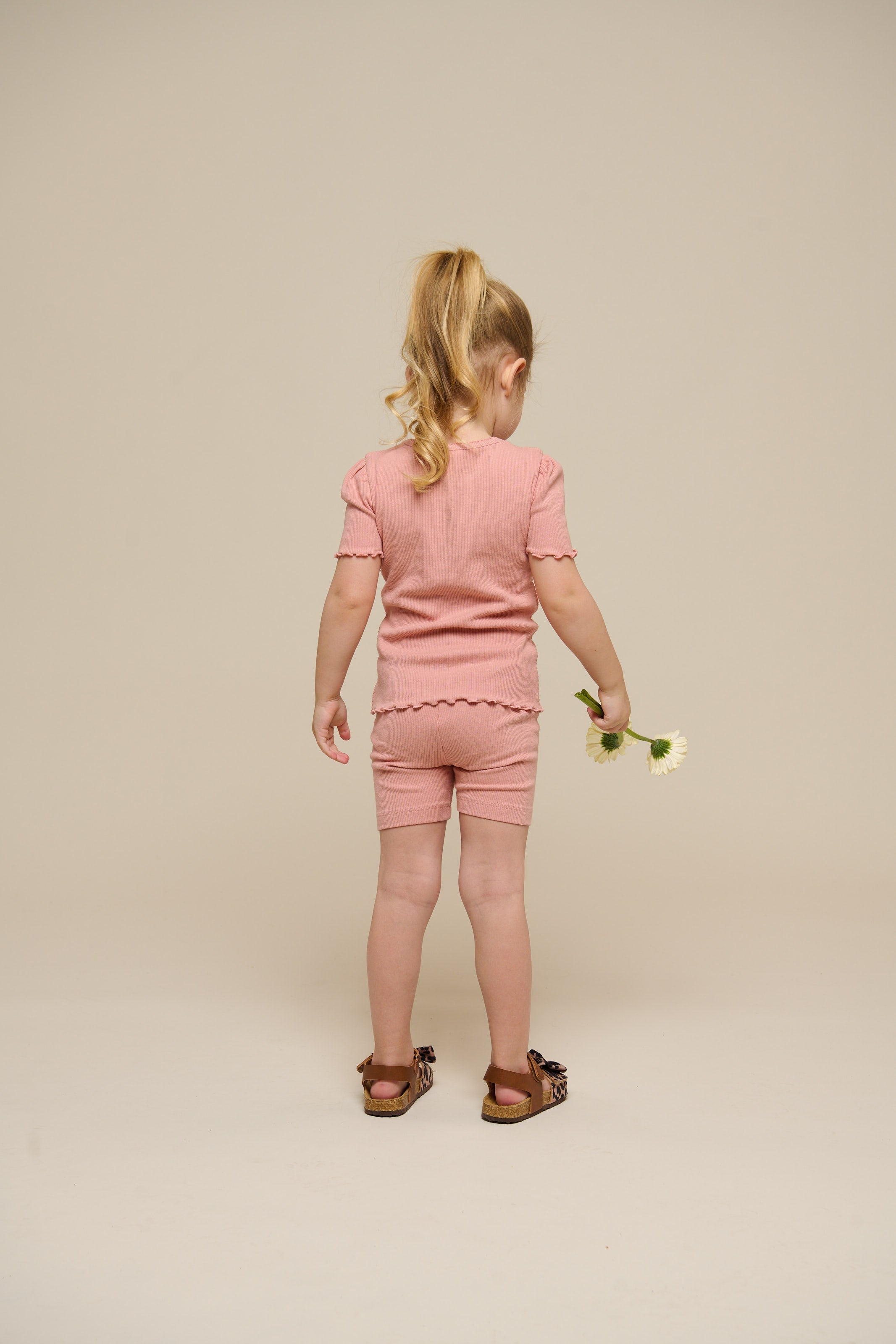 Korte tights i modalrib - Kids - Rose Tan | 101314 Lottie
