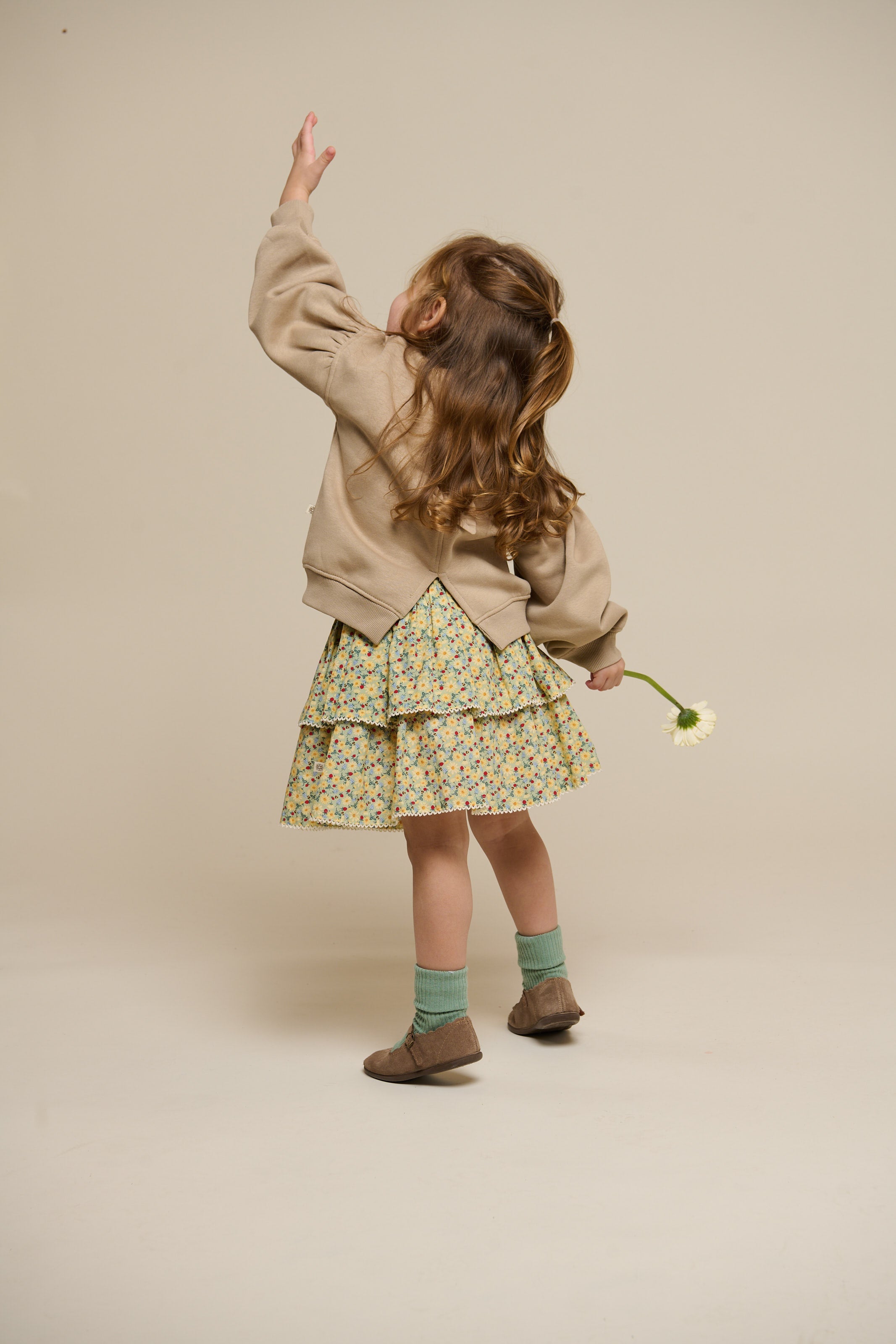 Sweatshirt med sløjfedetaljer - Kids - Caffe Latte | 100816 Ruth